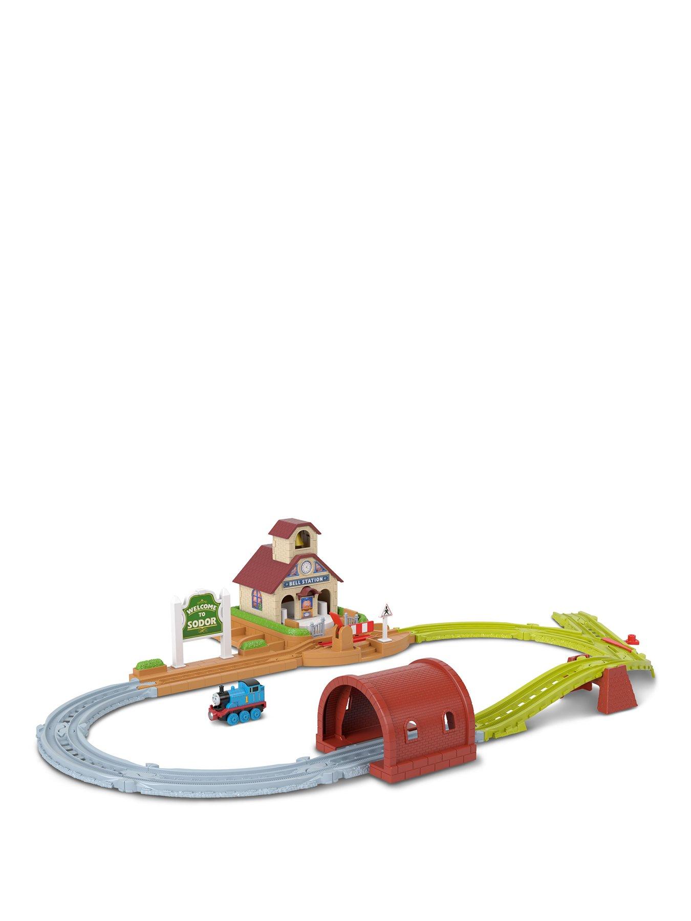 Thomas & Friends Bell Station Train Set