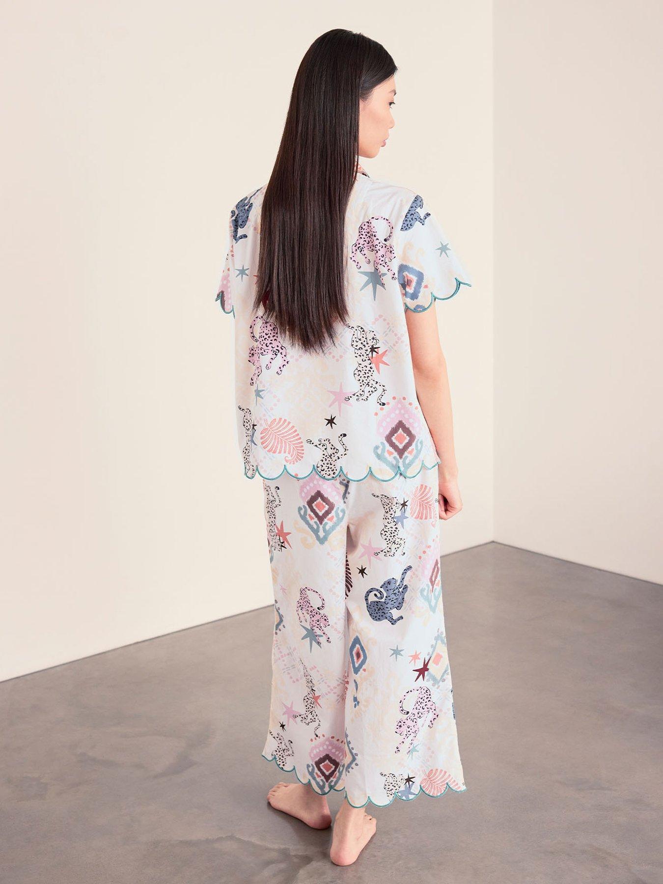 Image 2 of 6 of CHELSEA PEERS Organic Cotton Bohemian Leopard Print Long Pyjama Set - Off White