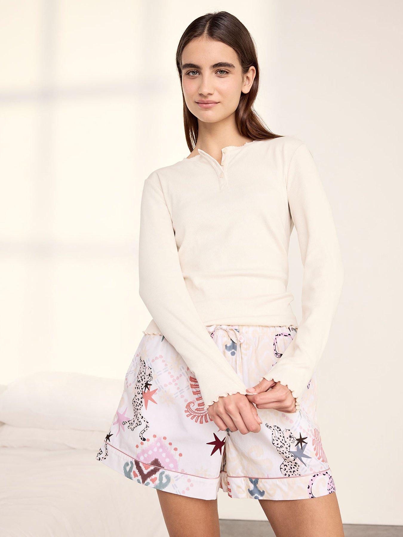 Image 3 of 6 of CHELSEA PEERS Pointelle &amp;&nbsp;Cotton Bohemian Leopard Print Short Pyjama Set - Off White