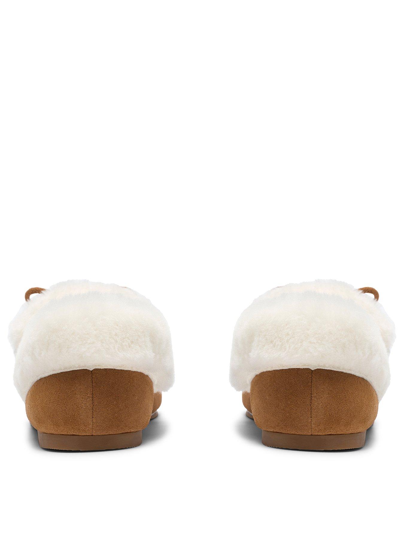 Image 3 of 6 of Clarks Siana Mocc - Tan