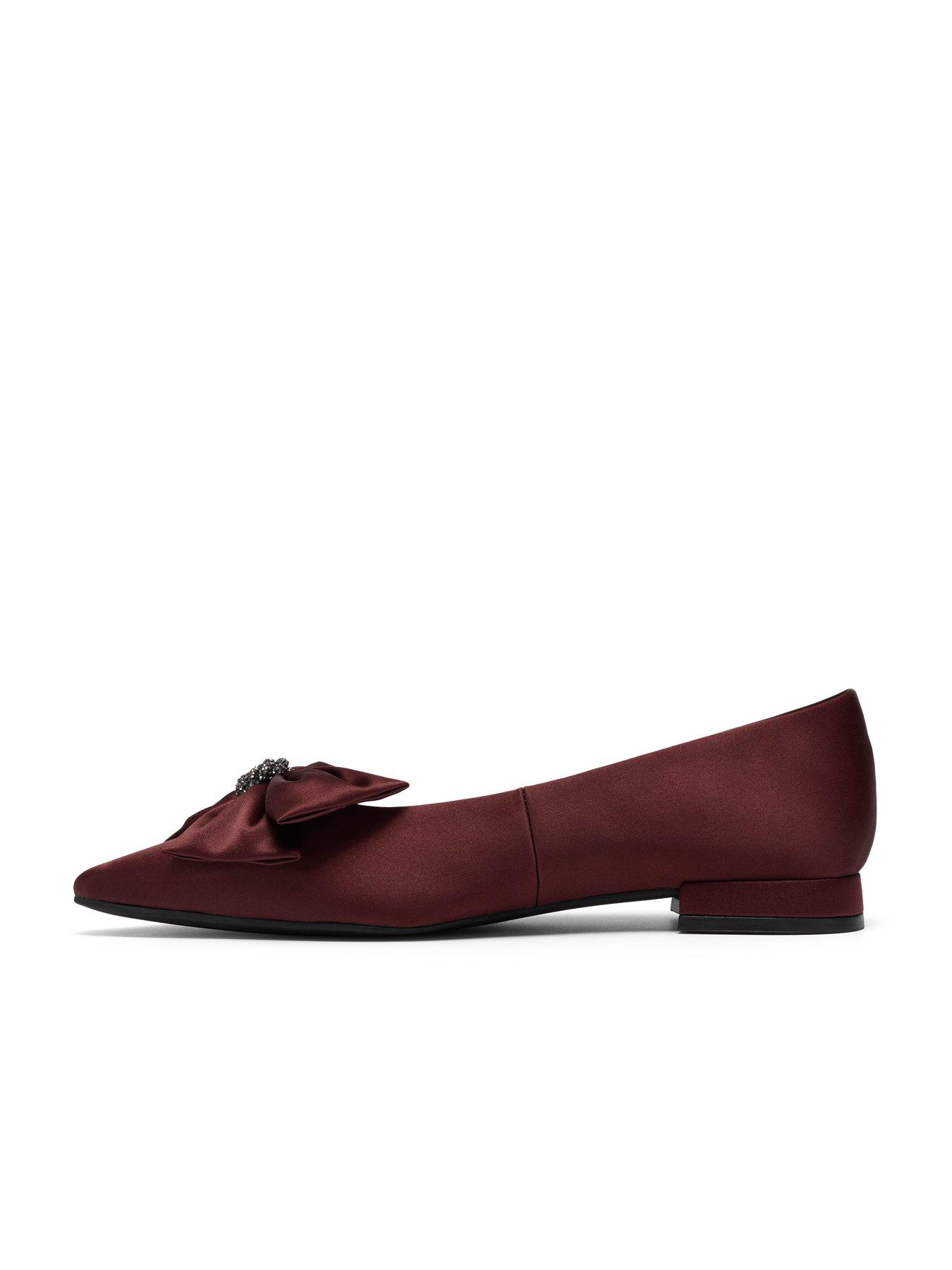 Image 6 of 6 of Clarks Sensa15 Bella Burgundy Bow Shoe