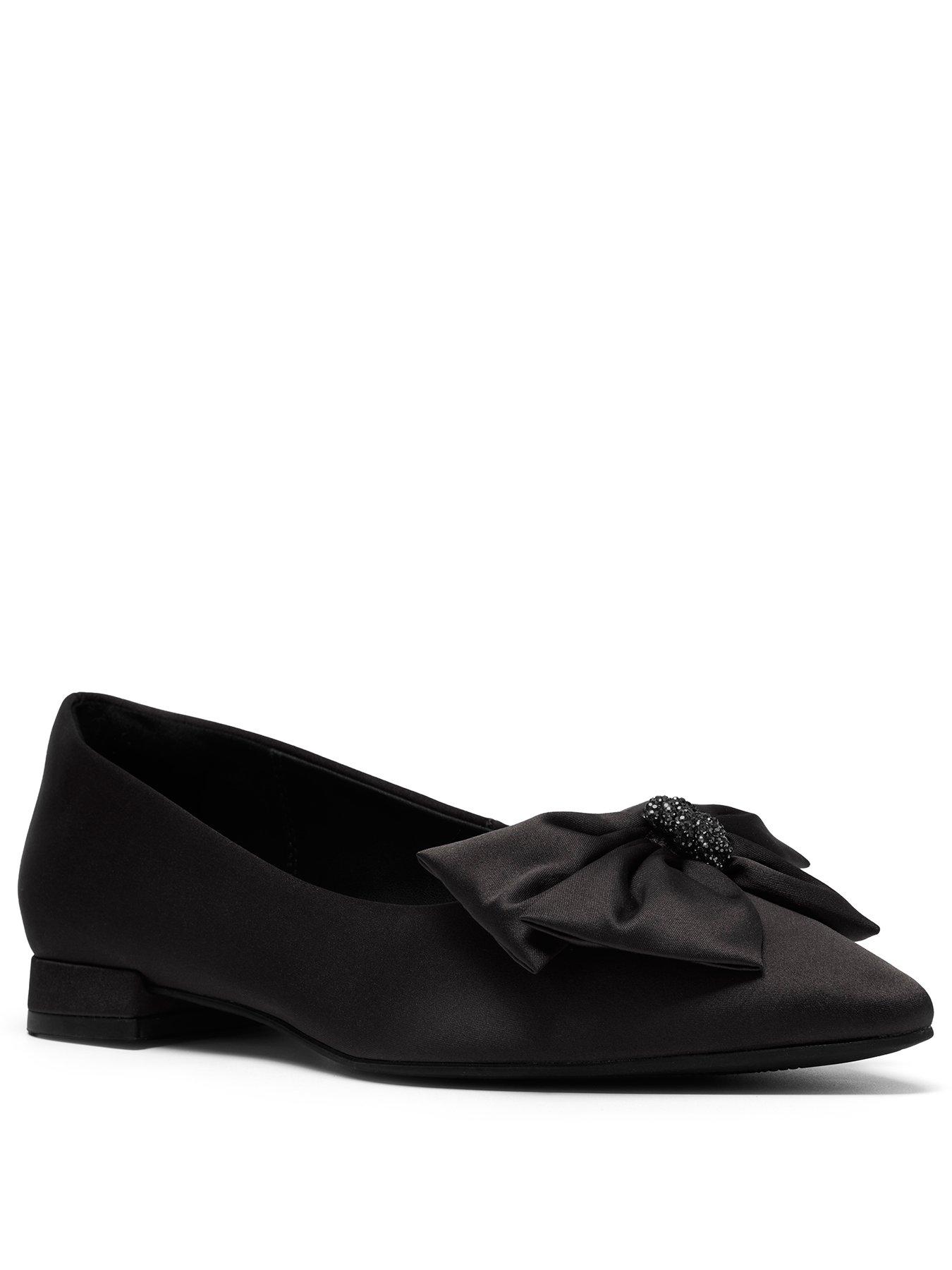 Image 2 of 6 of Clarks Sensa15 Bella Black Bow Shoe