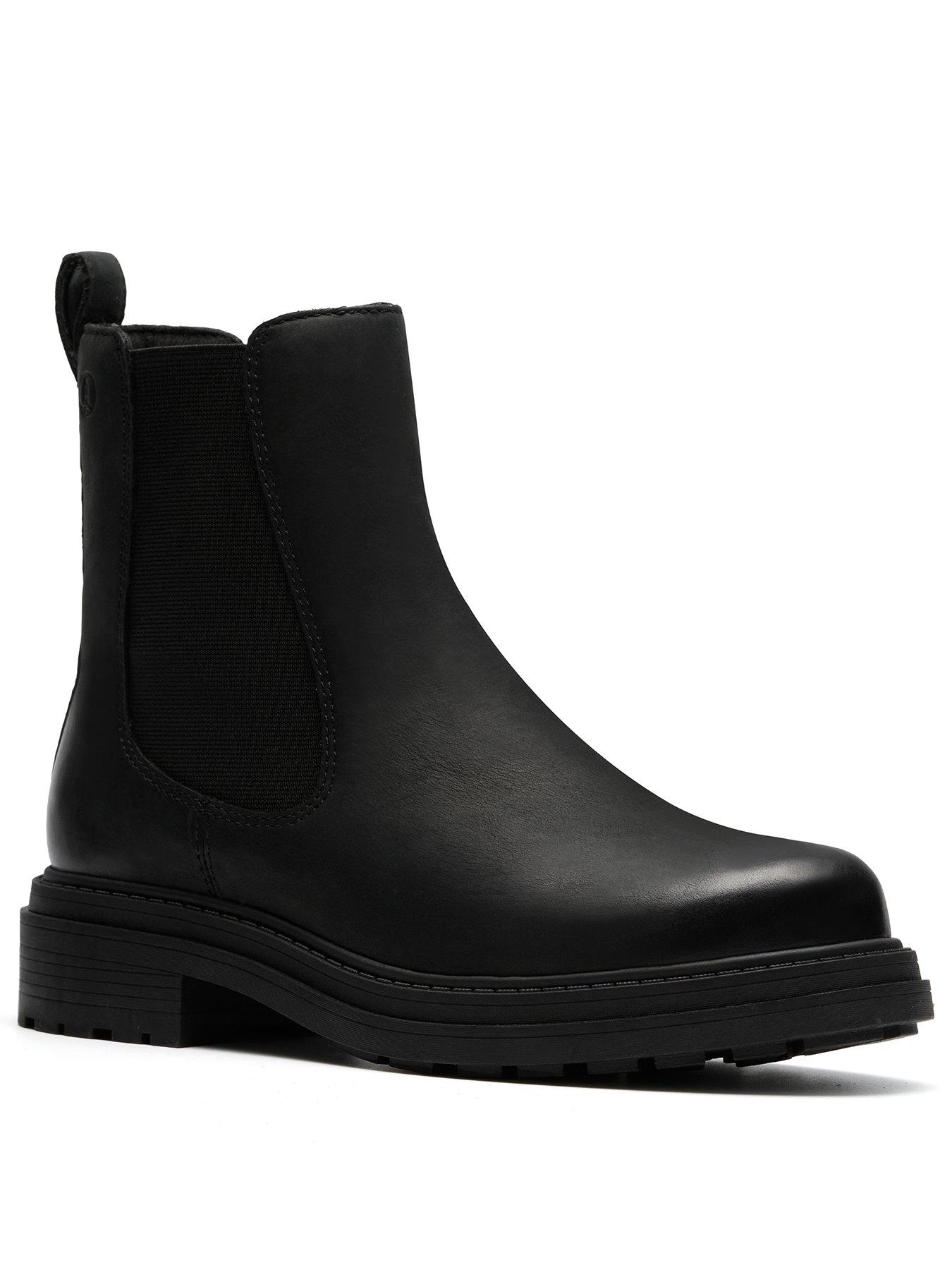 Image 2 of 6 of Clarks Orinoco3 Top Boot - Black