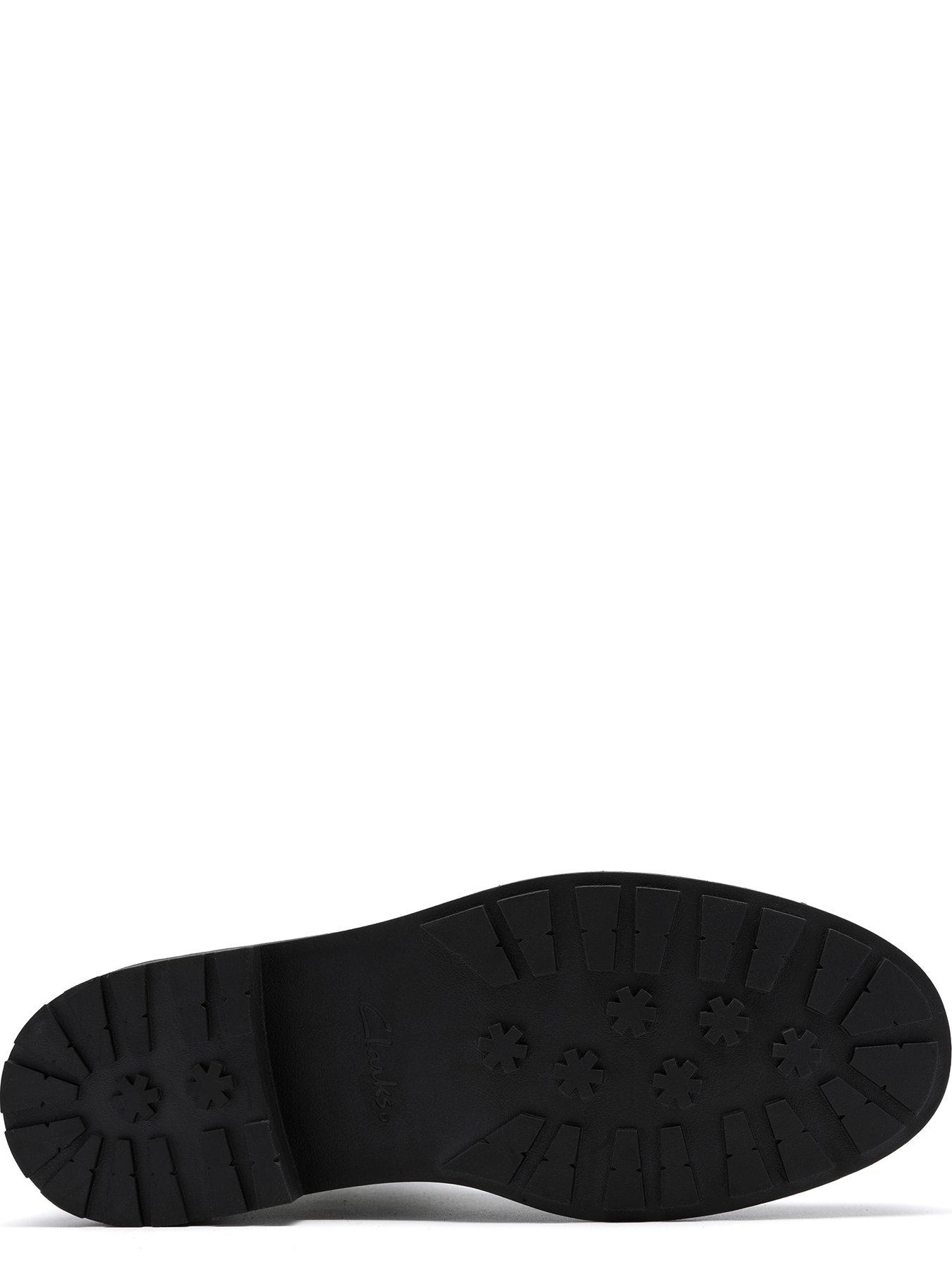 Image 5 of 6 of Clarks Orinoco3 Top Boot - Black