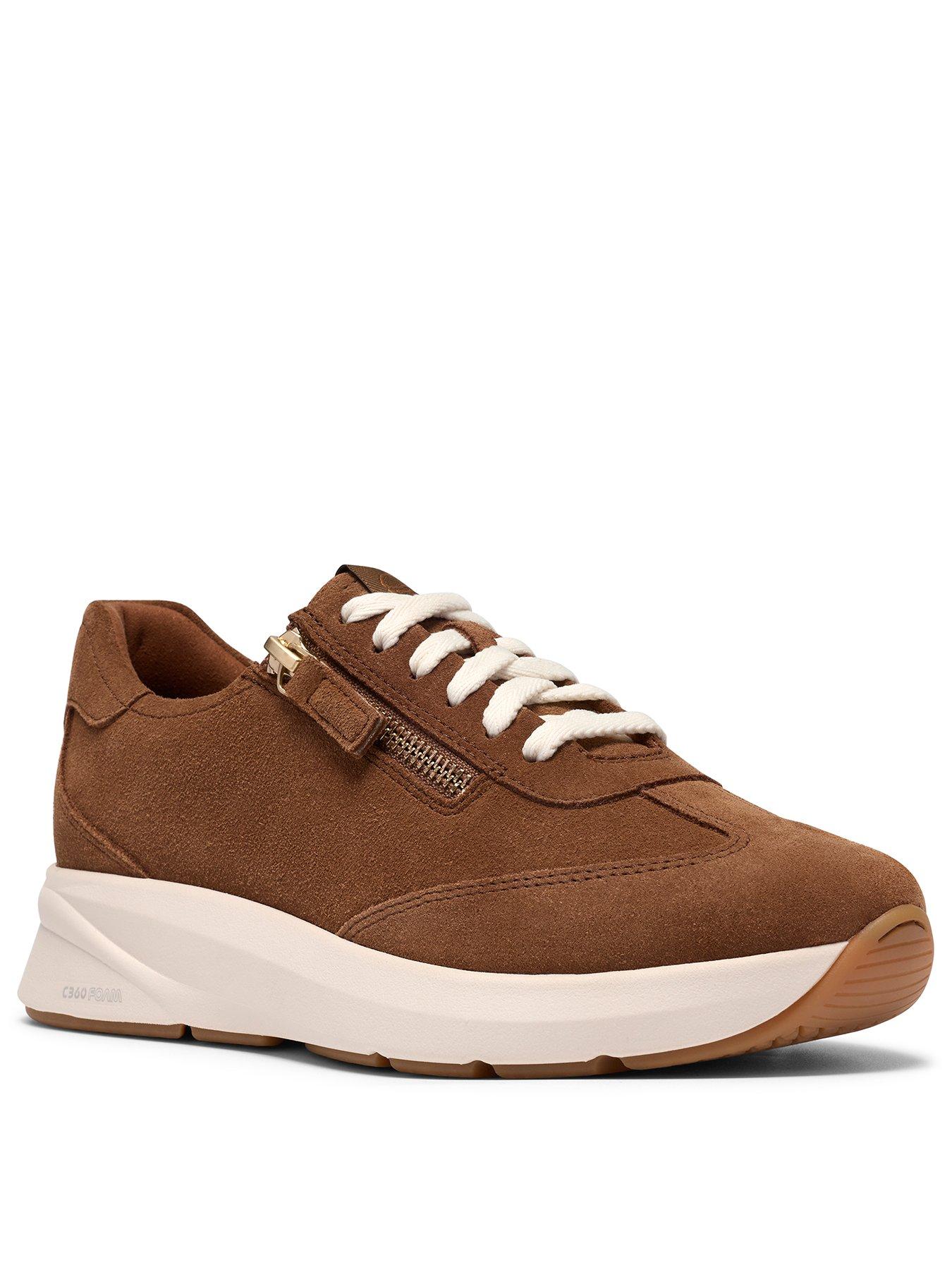 Image 2 of 6 of Clarks Code R Run Dark Tan Suede Trainer