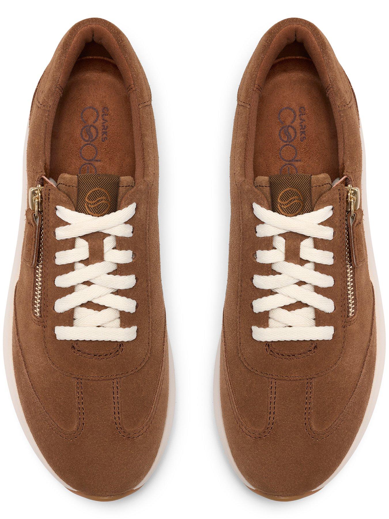 Image 4 of 6 of Clarks Code R Run Dark Tan Suede Trainer