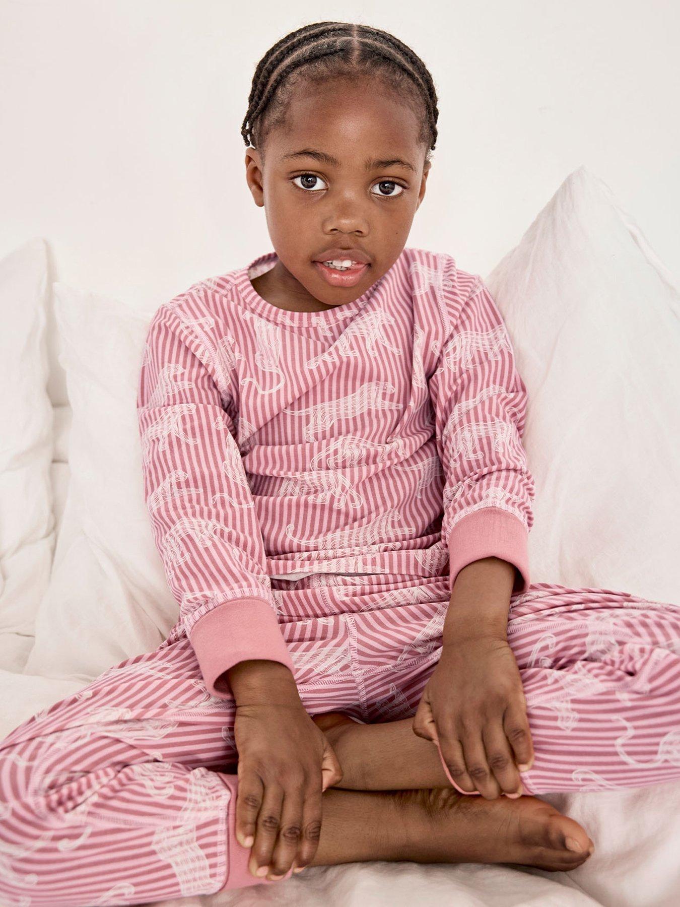 Image 3 of 6 of CHELSEA PEERS Unisex Kids 2 Pack Leopard Stripe Print Long Pyjama Set - Pink
