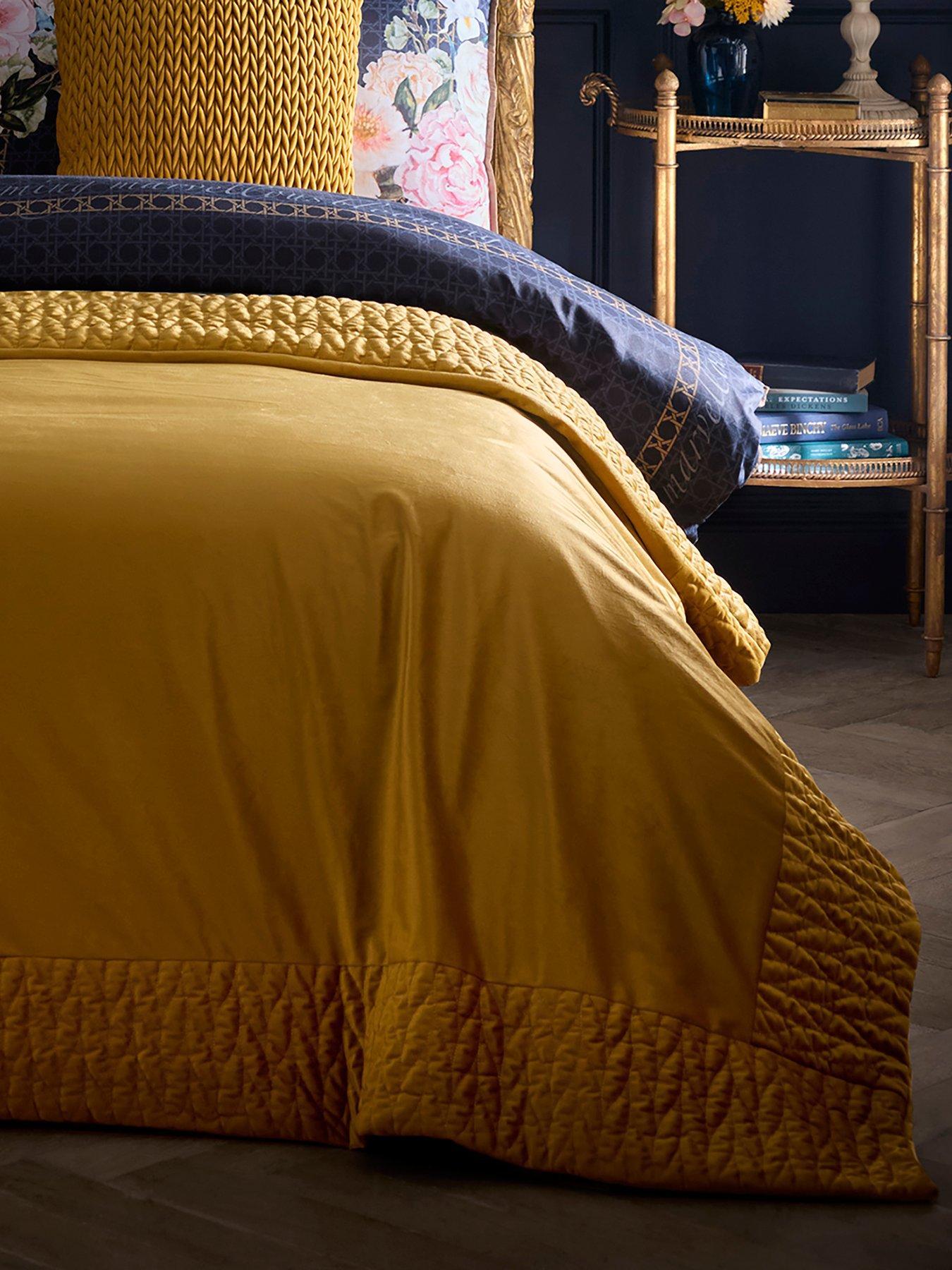 Laurence Llewelyn-Bowen Siena Bedspread In Ochre