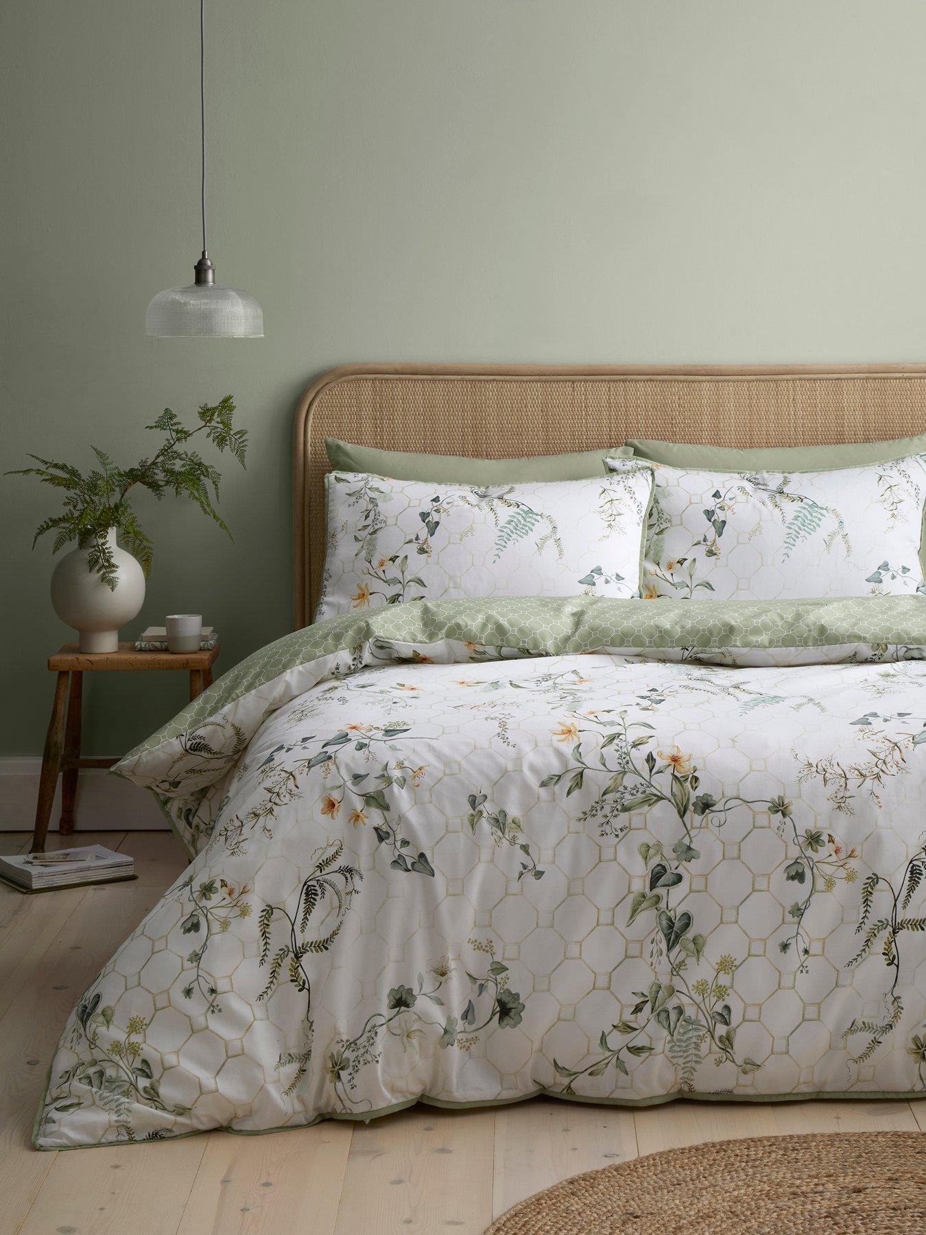 Appletree Floral Trellis Duvet Cover Set In Green
