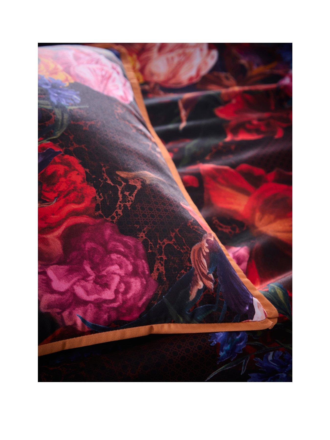 Image 2 of 5 of Laurence Llewelyn-Bowen Grande Chintz Duvet Cover Set In Multi