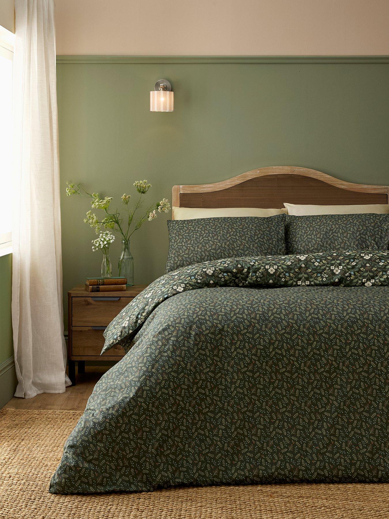 Image 4 of 4 of Dreams & Drapes Heritage Floral Duvet Cover Set In Green