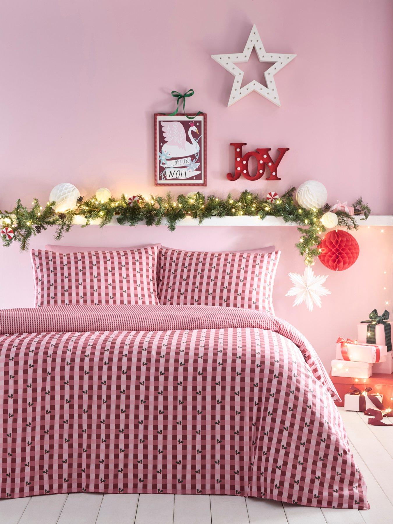 Image 1 of 4 of Fusion Holly Gingham Duvet Cover Set In Red