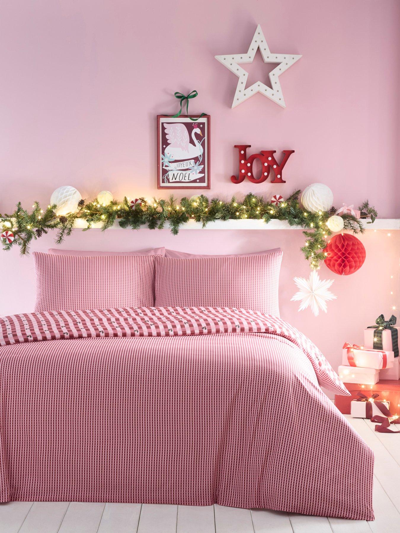 Image 4 of 4 of Fusion Holly Gingham Duvet Cover Set In Red