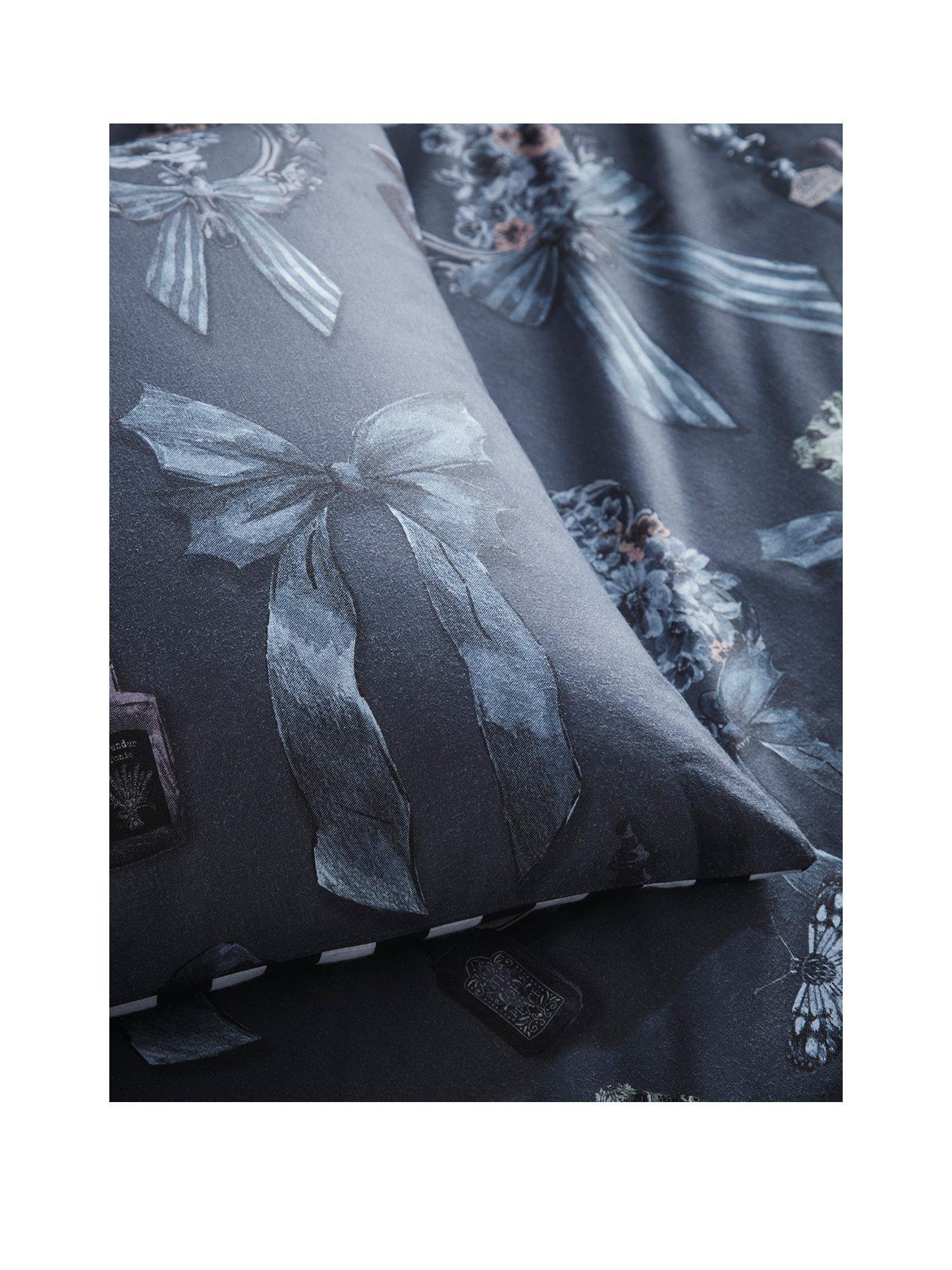 Image 2 of 4 of Fusion Bows Noir Duvet Cover Set In Grey