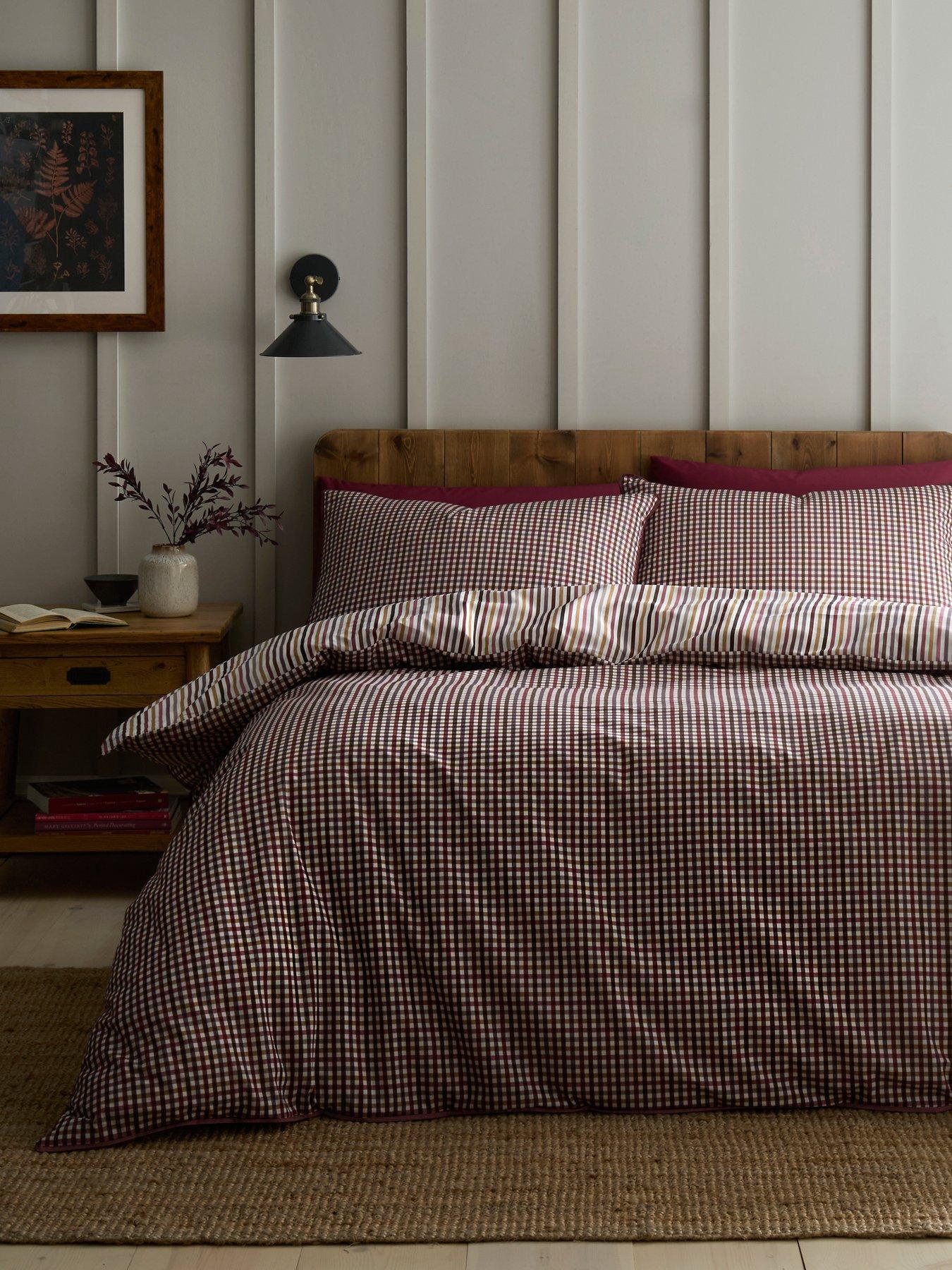 Appletree Micro Check Duvet Cover Set In Berry