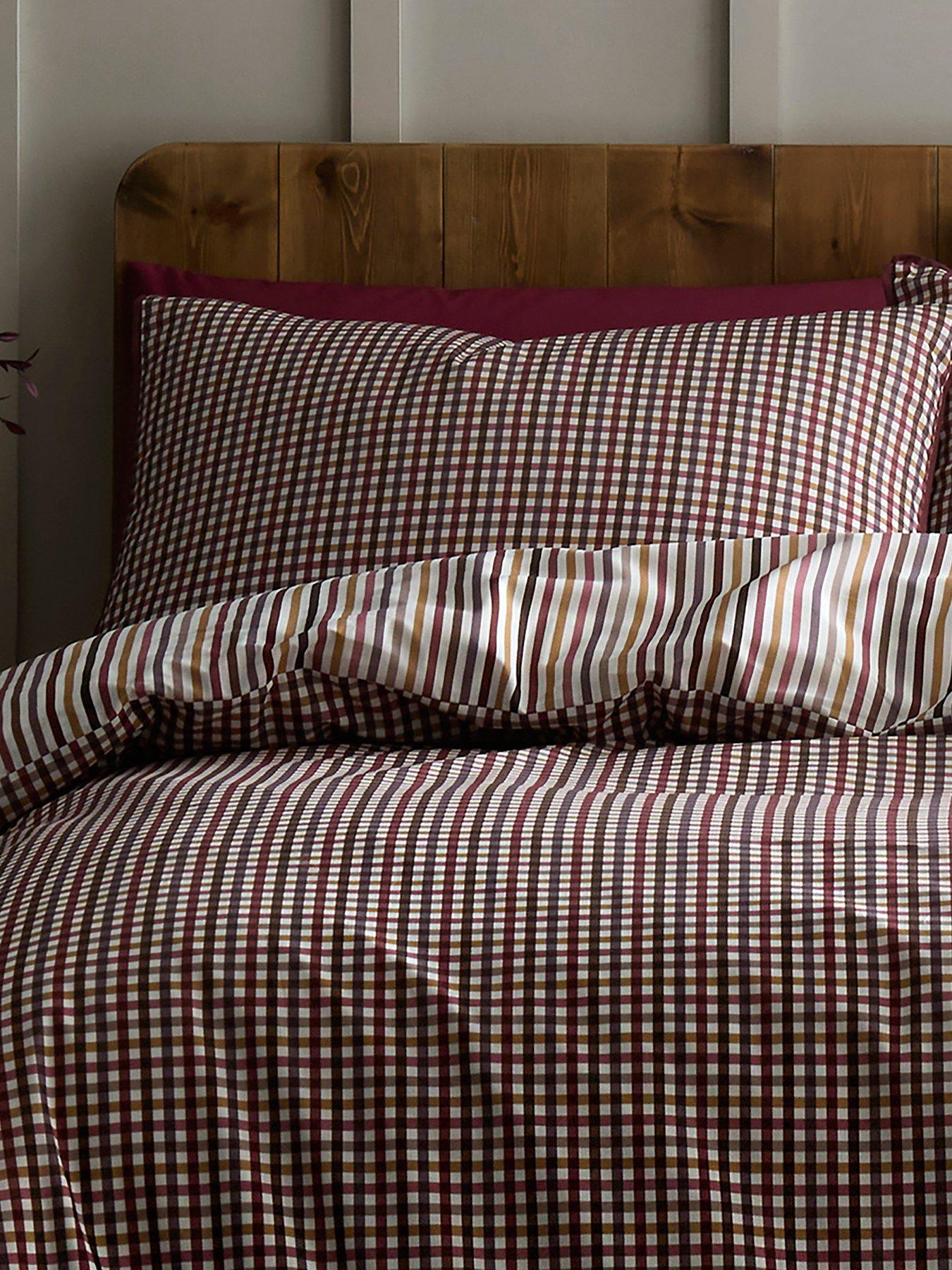 Image 3 of 5 of Appletree Micro Check Duvet Cover Set In Berry