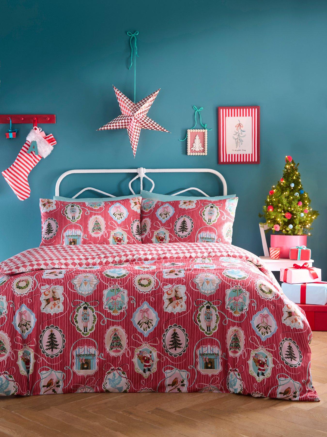 Fusion Christmas Vintage Frames Duvet Cover Set In Red