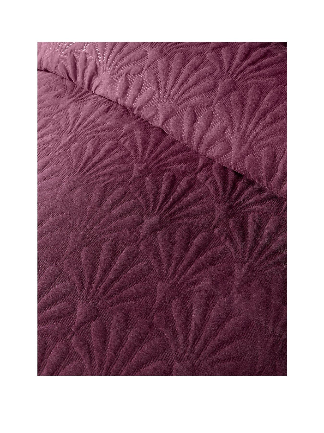 Image 2 of 4 of Serene Cavali Duvet Cover Set In Berry