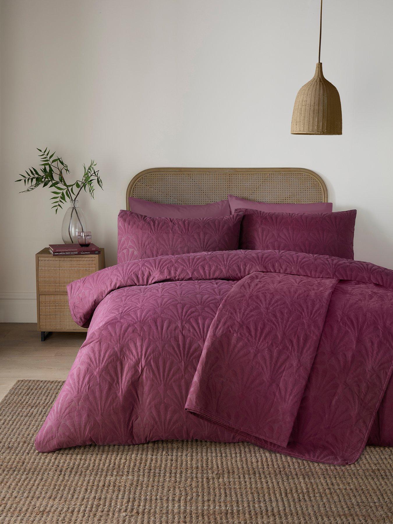 Image 4 of 4 of Serene Cavali Duvet Cover Set In Berry