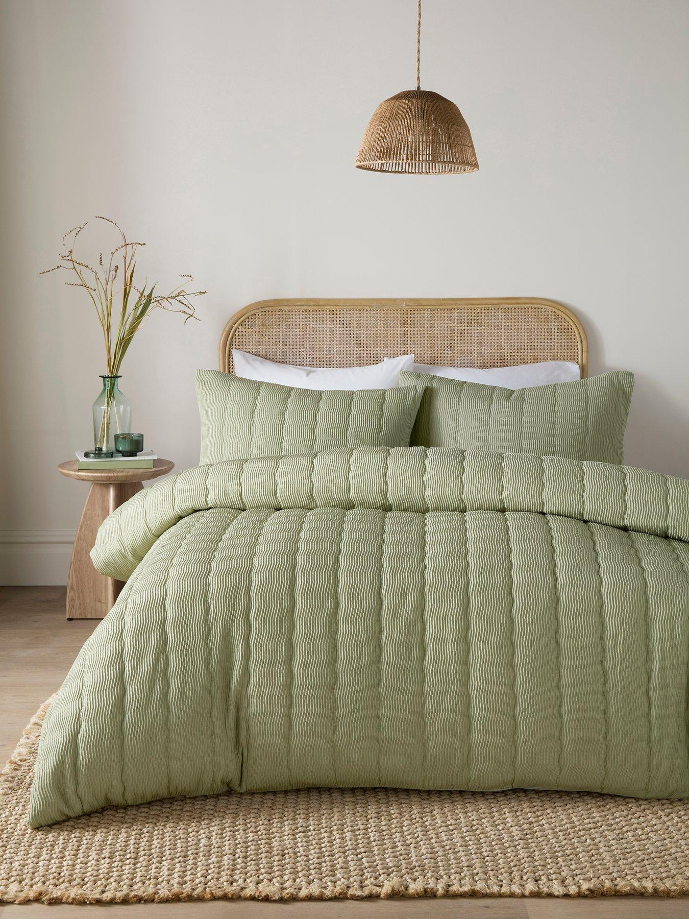 Serene Crinkle Wave Duvet Cover Set In Green