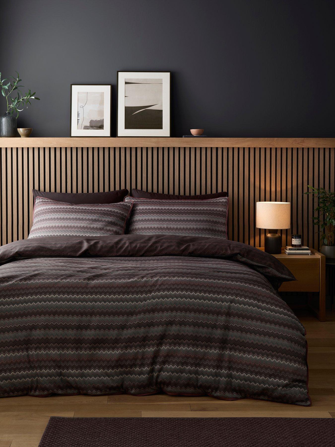 Appletree Chevron Stripe Duvet Cover Set In Chocolate