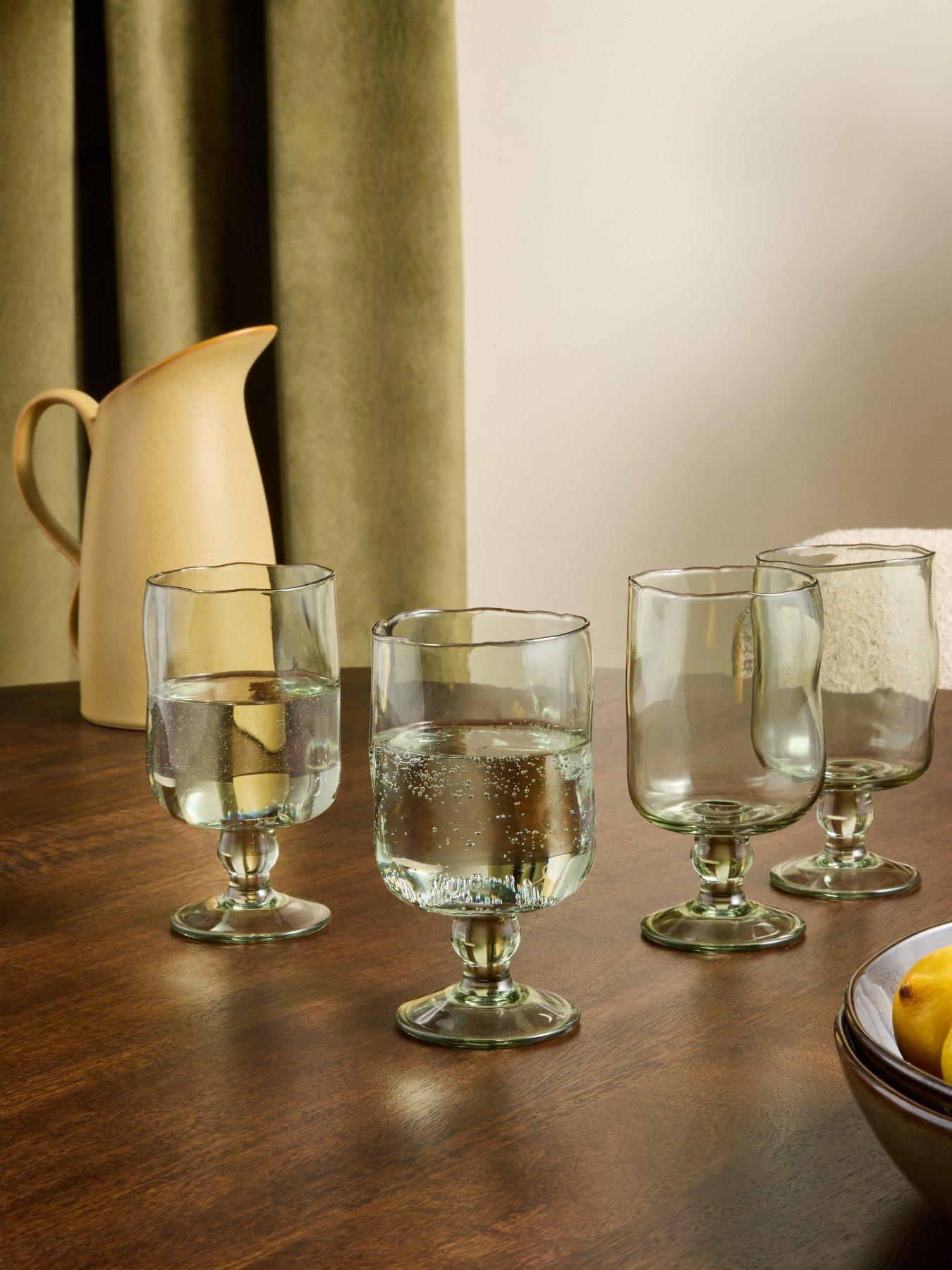 Made Travellers Rest Wine Glass 4pk