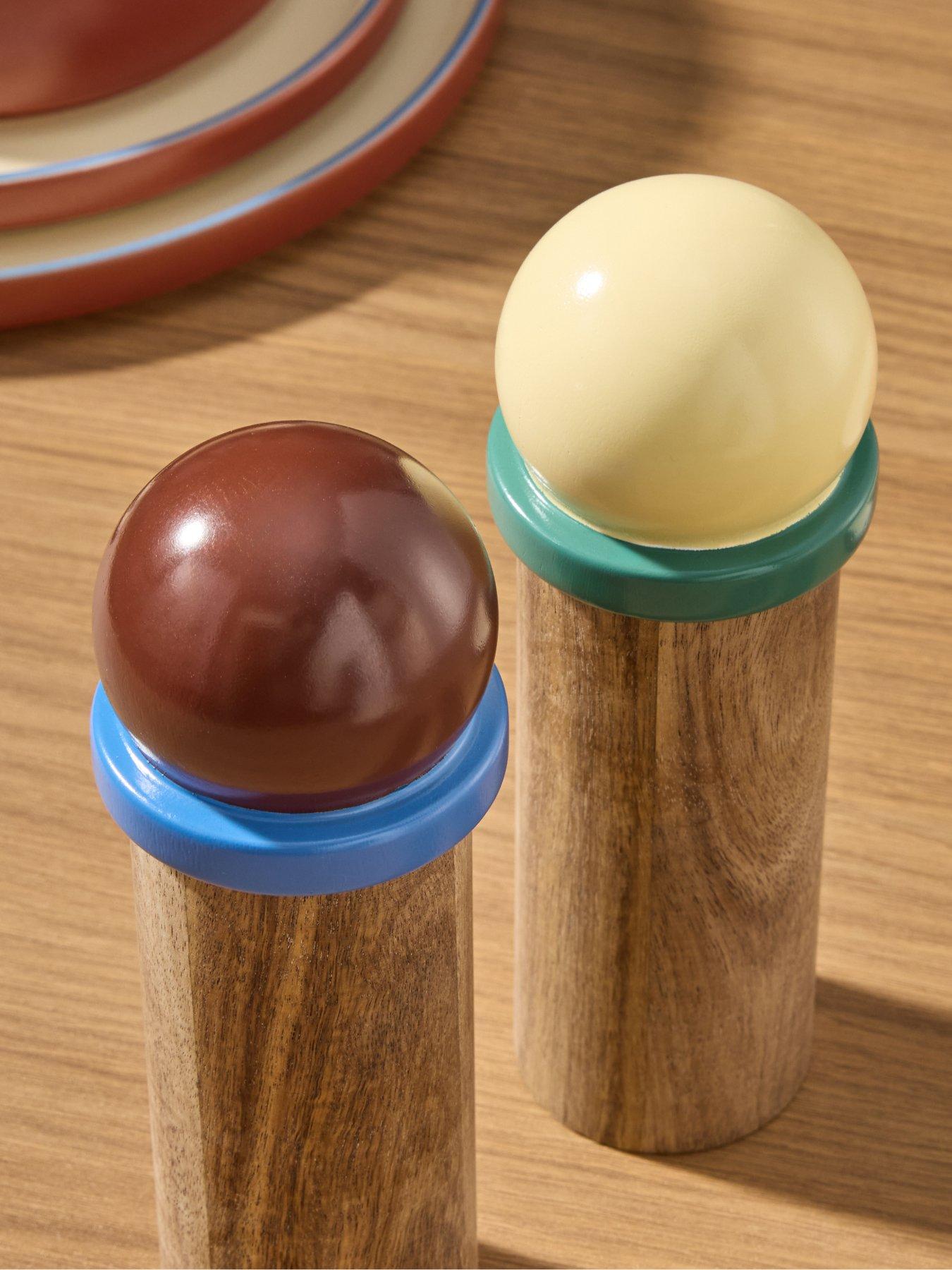 Image 5 of 5 of Made Modern Studio Salt & Pepper Grinders