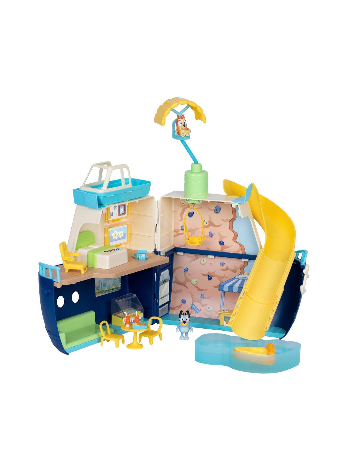 Image 6 of 8 of Bluey CRUISE SHIP PLAYSET