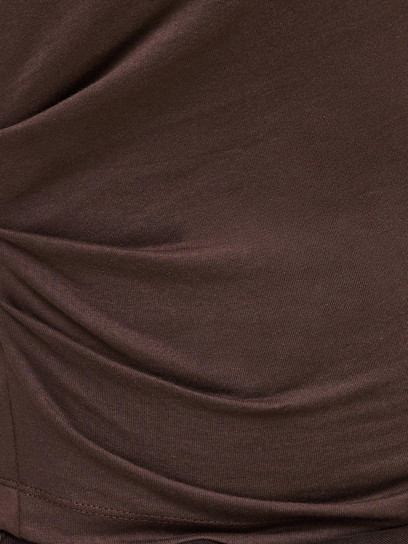 Image 6 of 6 of New Look Curves Ruched Side Corset Waist T-Shirt - Brown