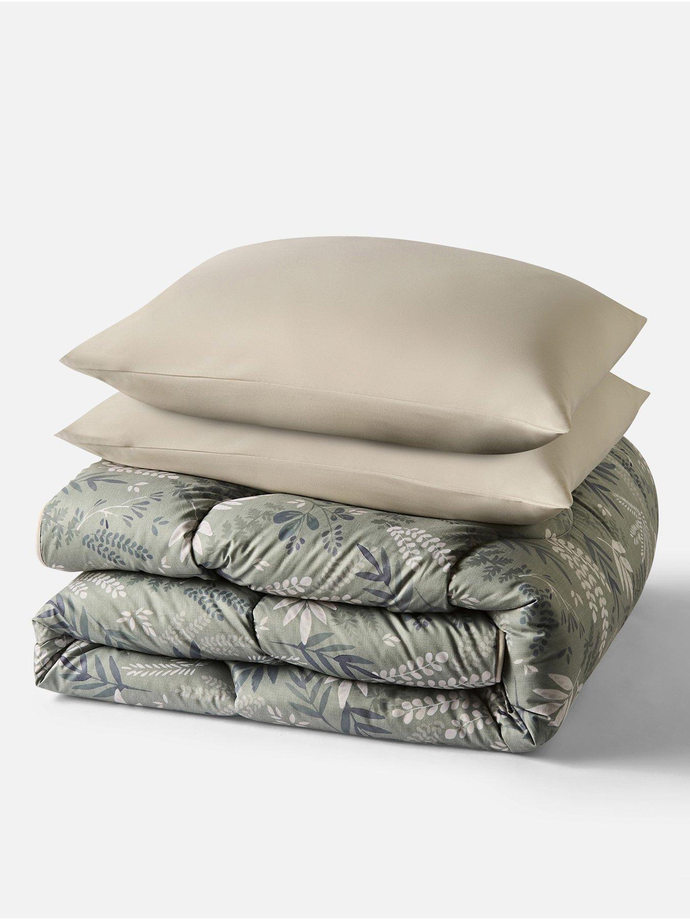Image 4 of 6 of Night Lark 10.5 Tog Scandi Sprigs Coverless Duvet