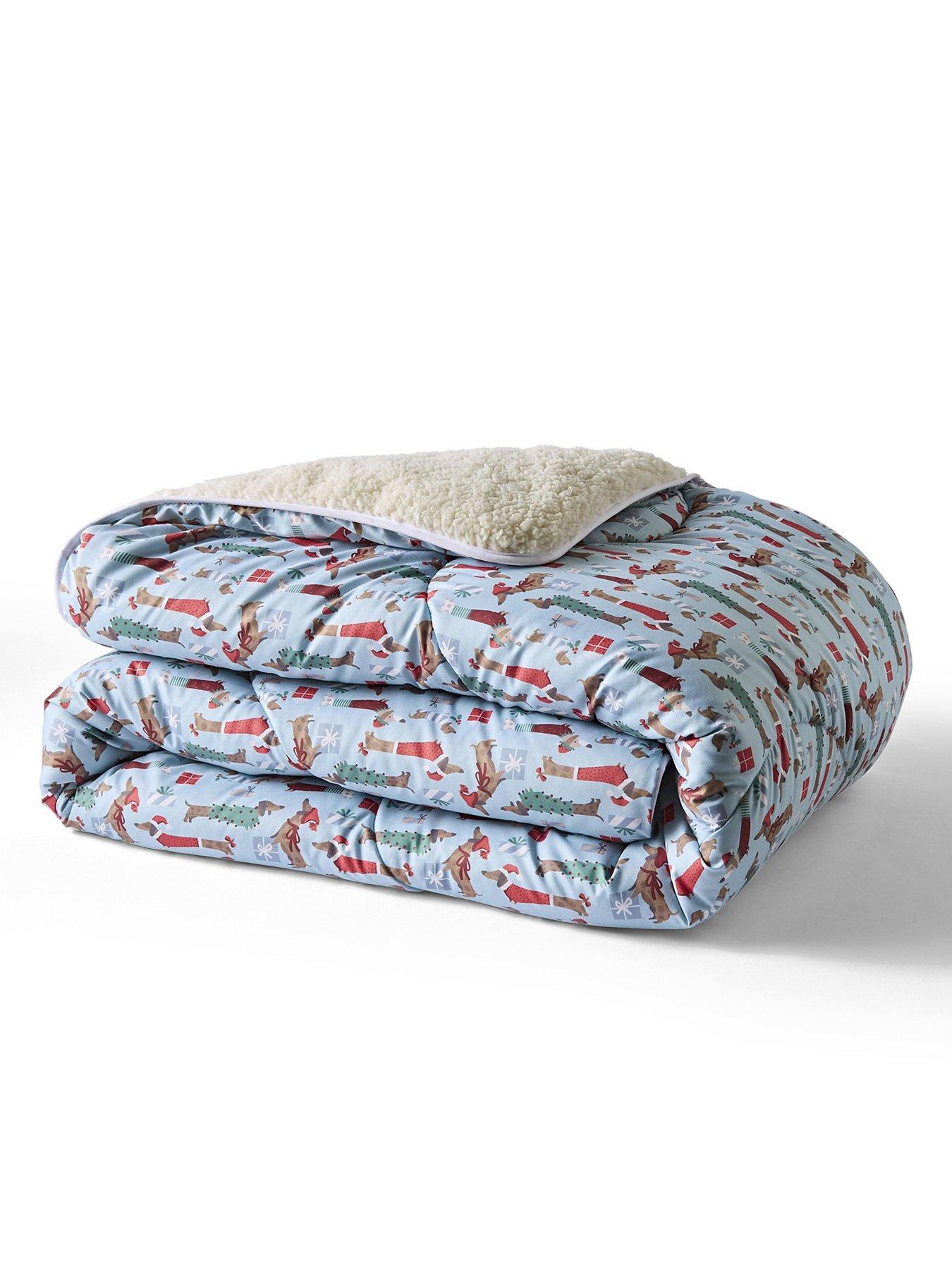 Image 4 of 4 of Night Lark Festive Dogs 9 Tog Cosy Throw
