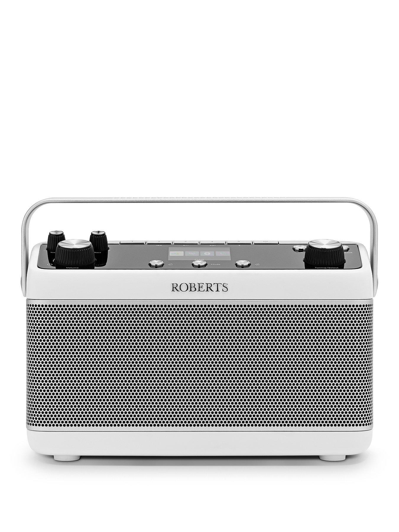 Roberts Blutune 7 Black, portable DAB+/FM and Bluetooth radio with colour screen, 40 presets, bass/treble controls and dual 3-inch speakers.