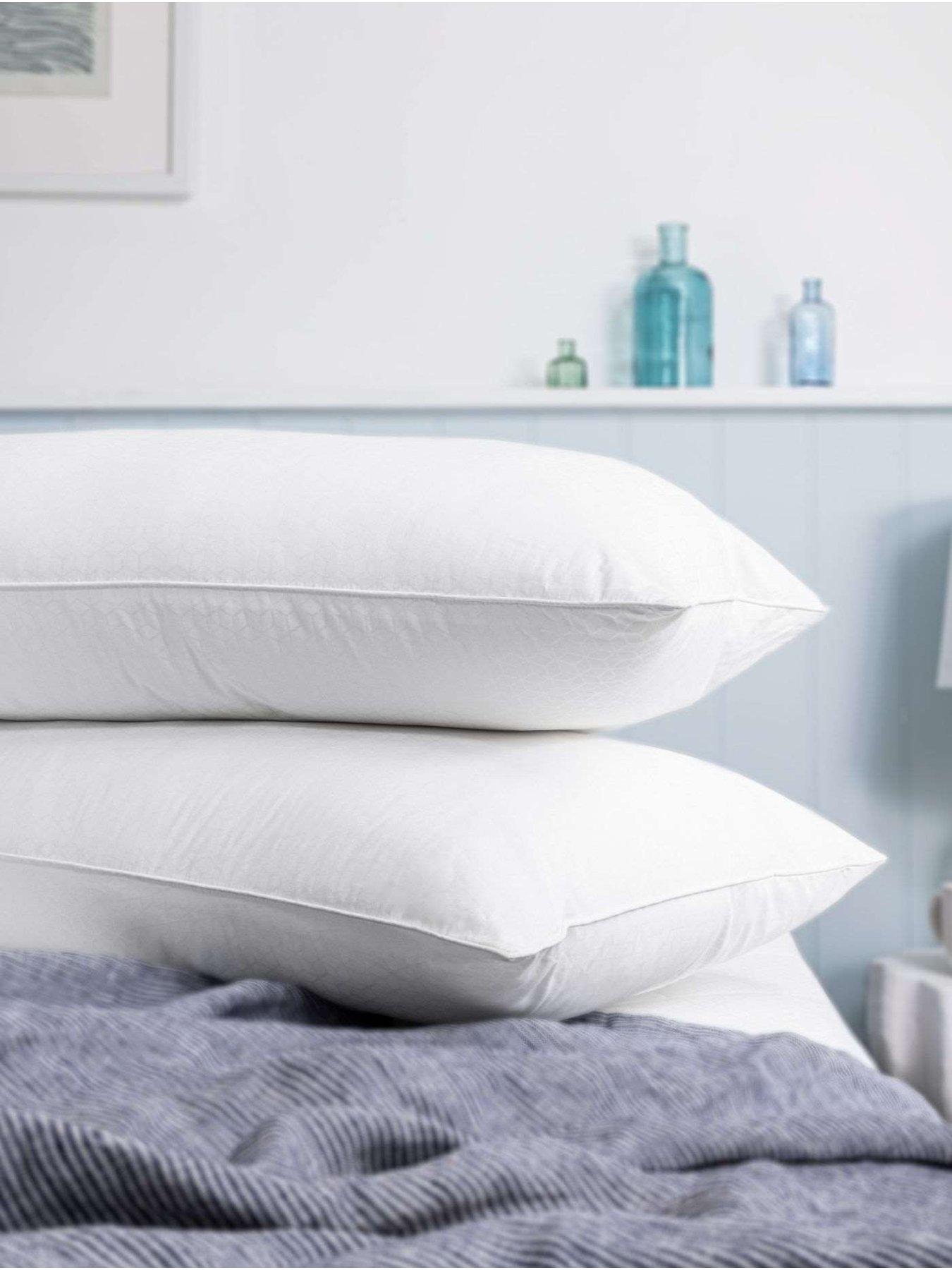 The Fine Bedding Company Smart Temperature Cooling Medium Support Pillow
