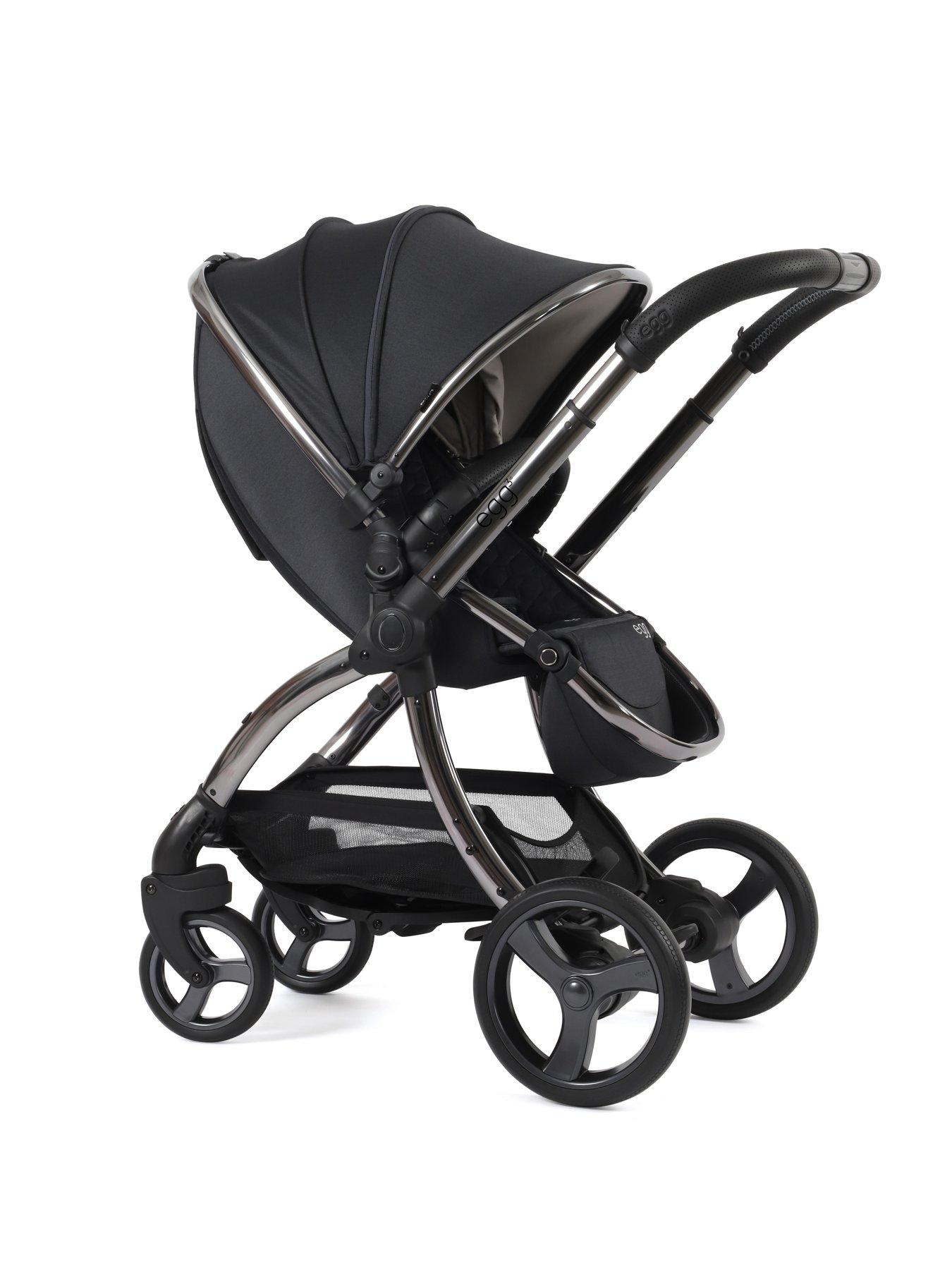 Image 2 of 6 of Egg egg3 Luxury Bundle with 360 egg shell Car Seat & base - Carbonite