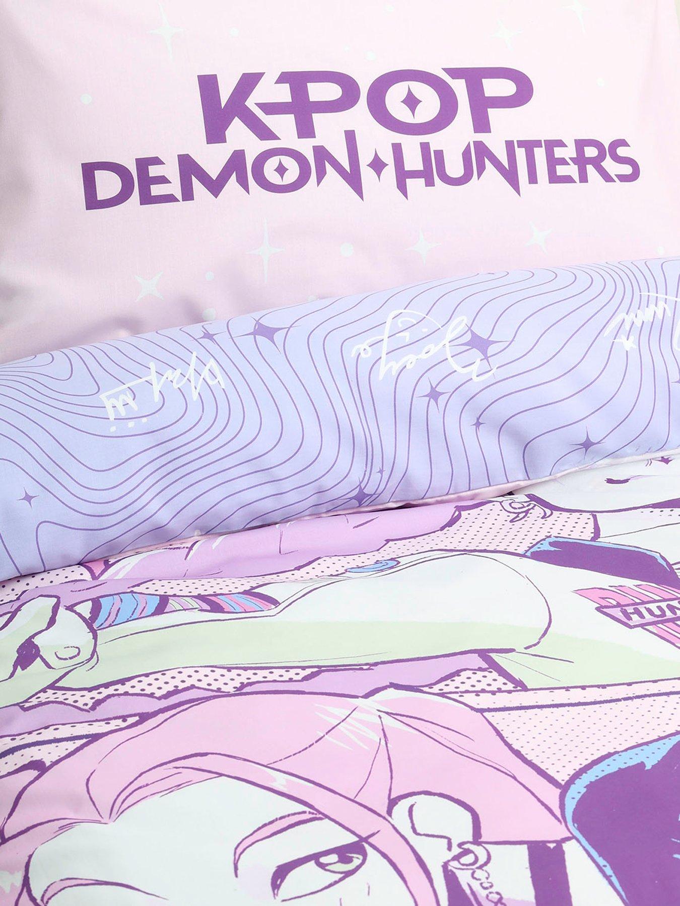 Image 3 of 7 of K-Pop Demon Hunters Digital Polycotton Duvet
