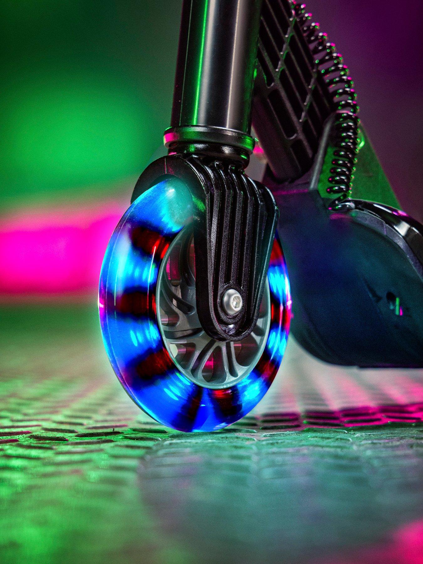 Image 6 of 7 of XOOTZ Electric Folding Kids Scooter - Black