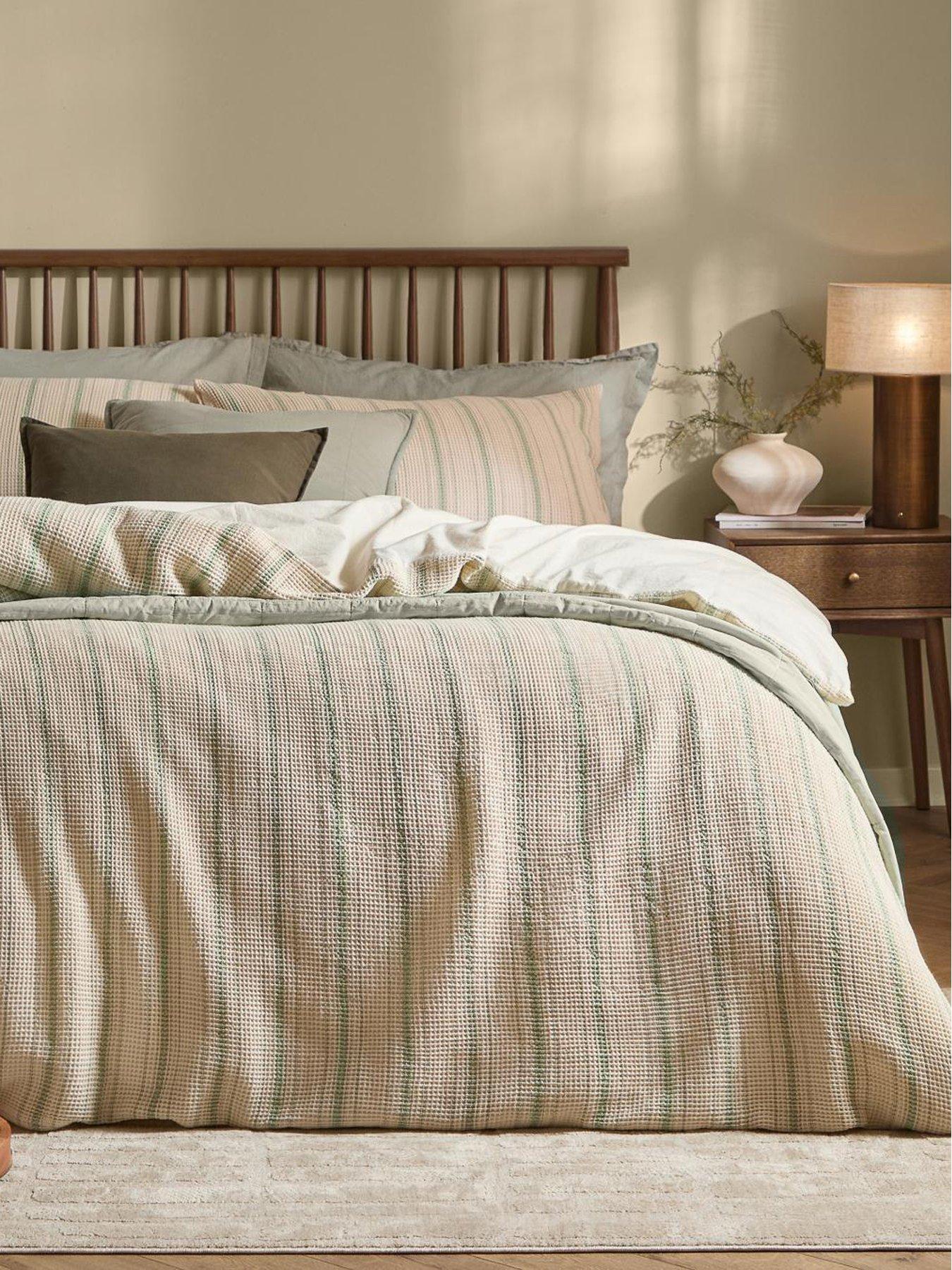 Image 1 of 3 of Yard Selby Waffle Duvet Set Bay Green / Natural