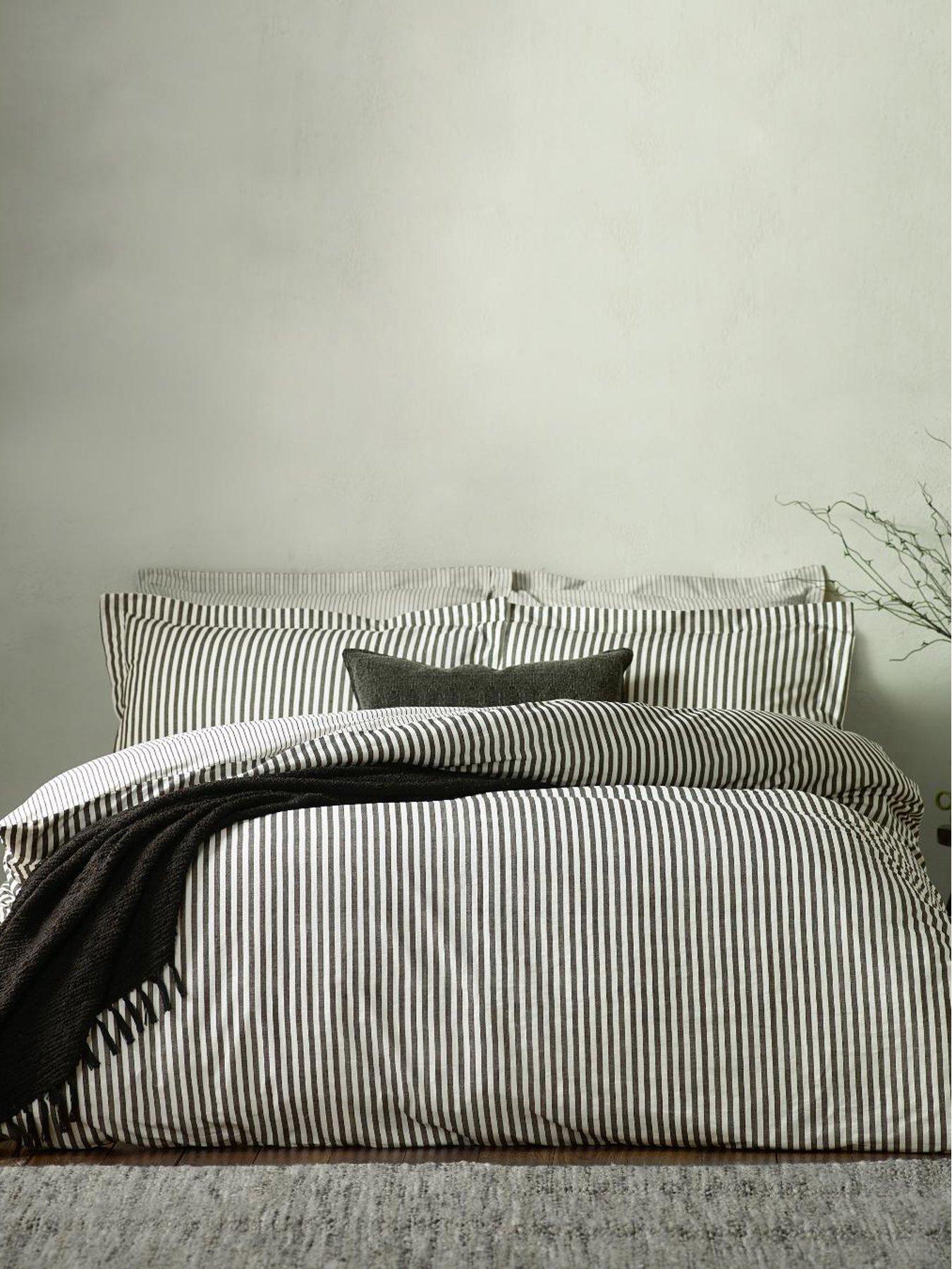 Yard Hebden Double Duvet Set Black