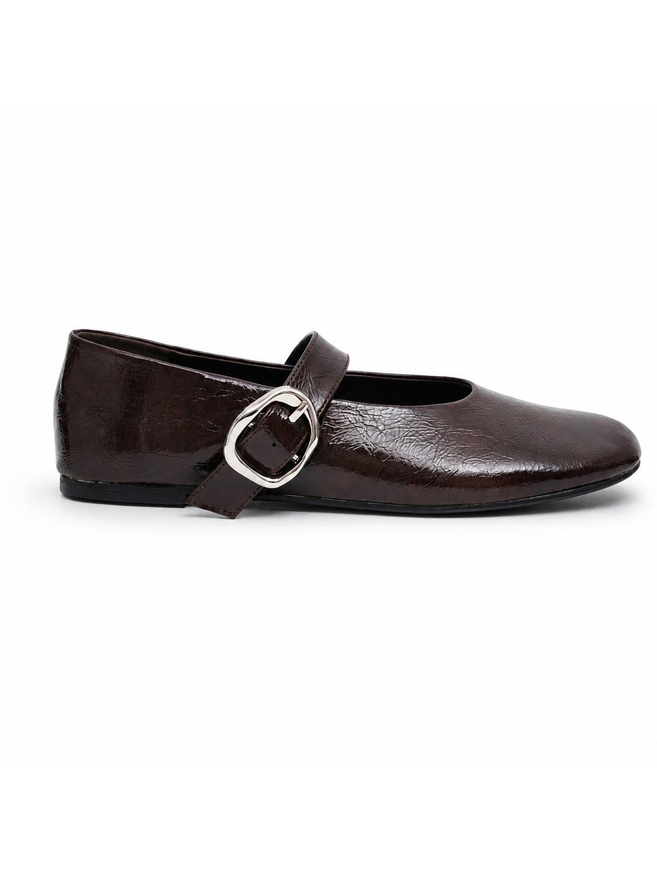 Image 5 of 5 of Glamorous Womens Mary Jane Buckle Strap Ballet Flats - Brown