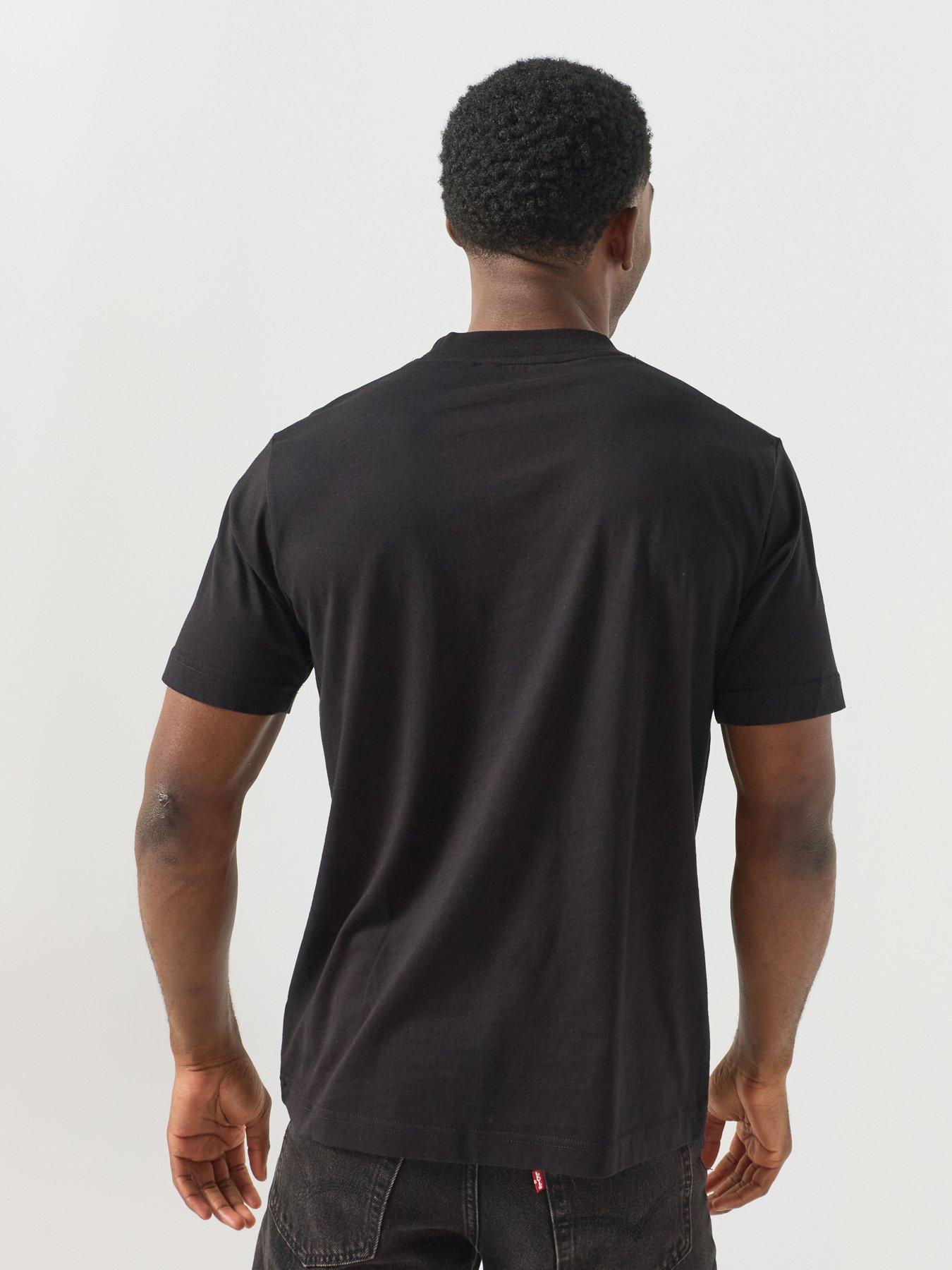 Image 2 of 5 of Ellesse Men's Ollio Logo T-Shirt - Black