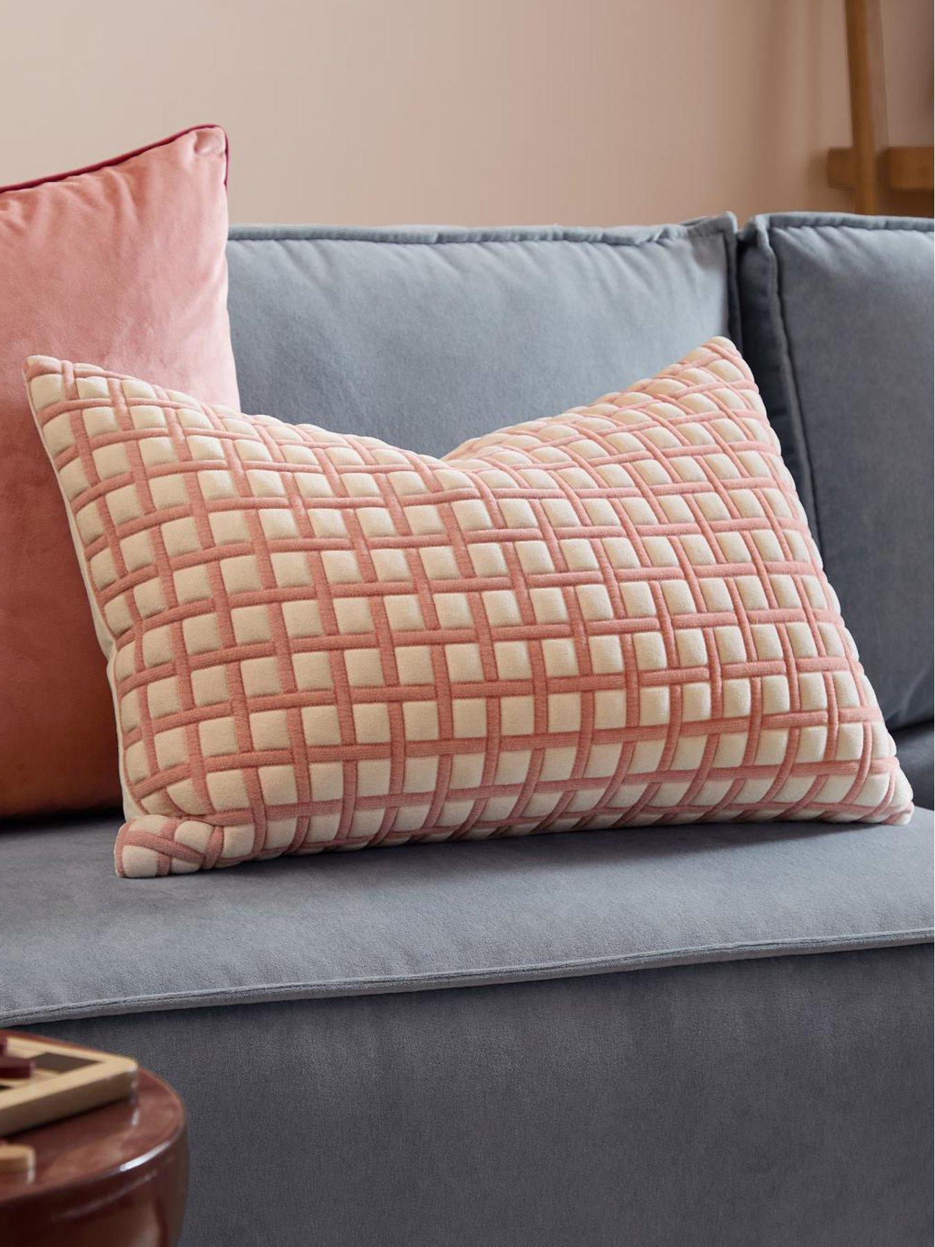 Furn Softie Grid 40x60 Polyester Cushion Pink