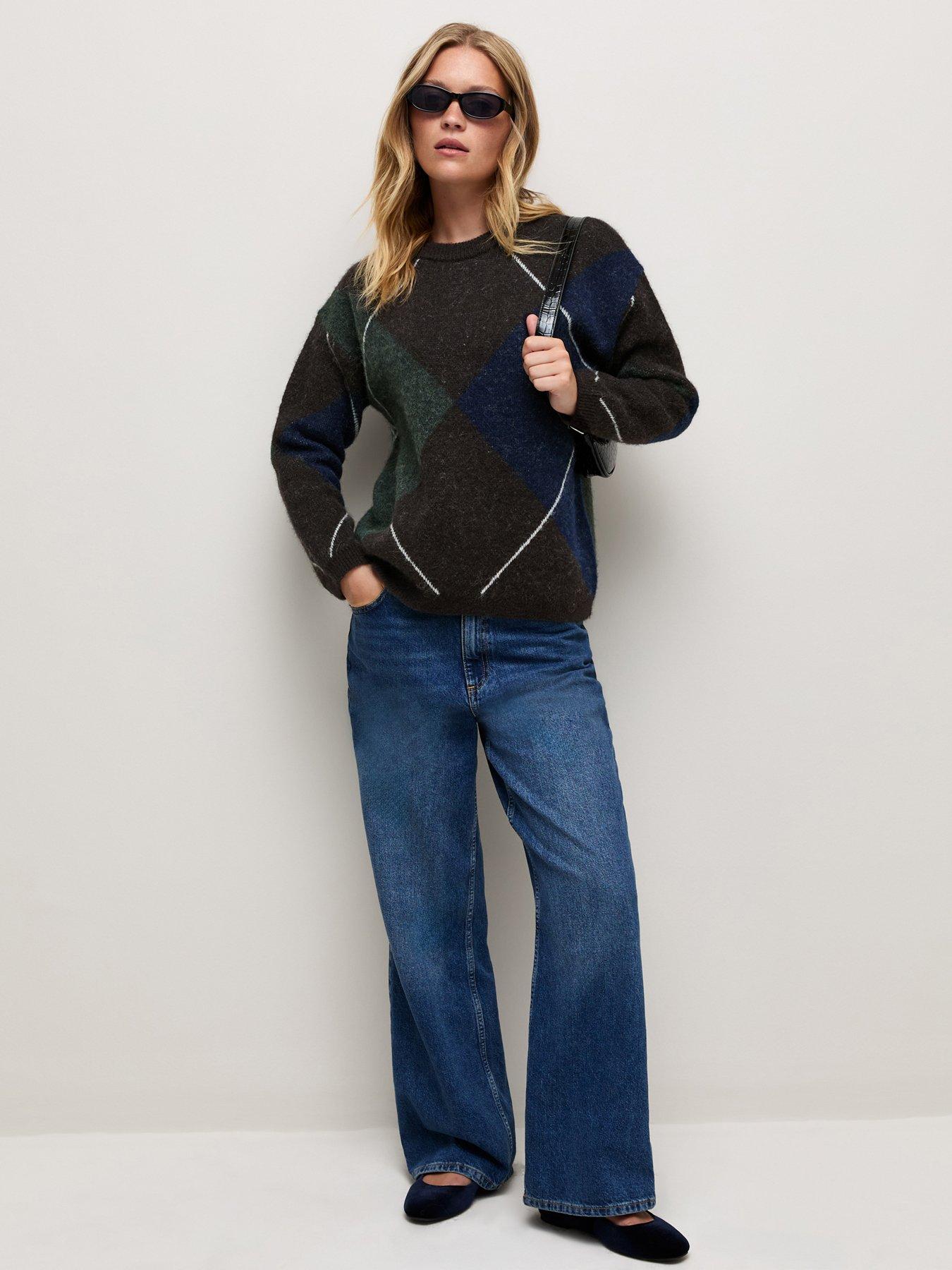 Image 3 of 5 of New Look Womens Argyle Crew Neck Jumper - Grey