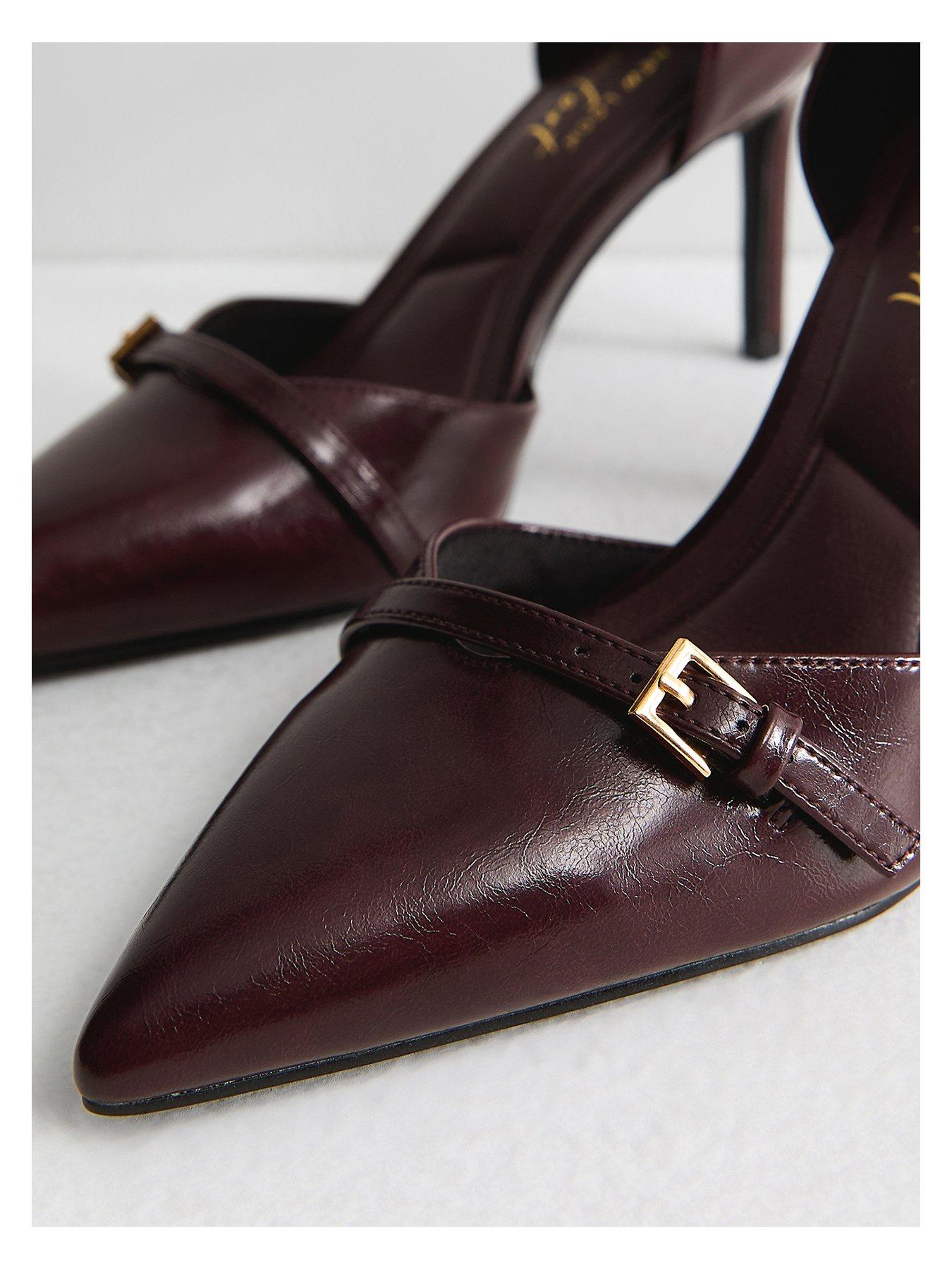 Image 5 of 6 of New Look Wide Fit Faux Leather Buckle Detail Pumps - Dark Burgundy