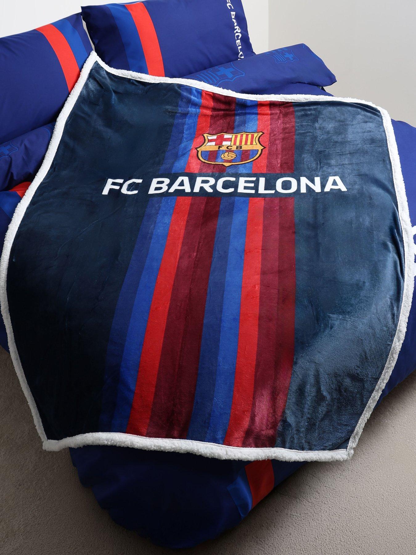 Image 5 of 5 of FC Barcelona Barcelona  Digi Sherpa Fleece