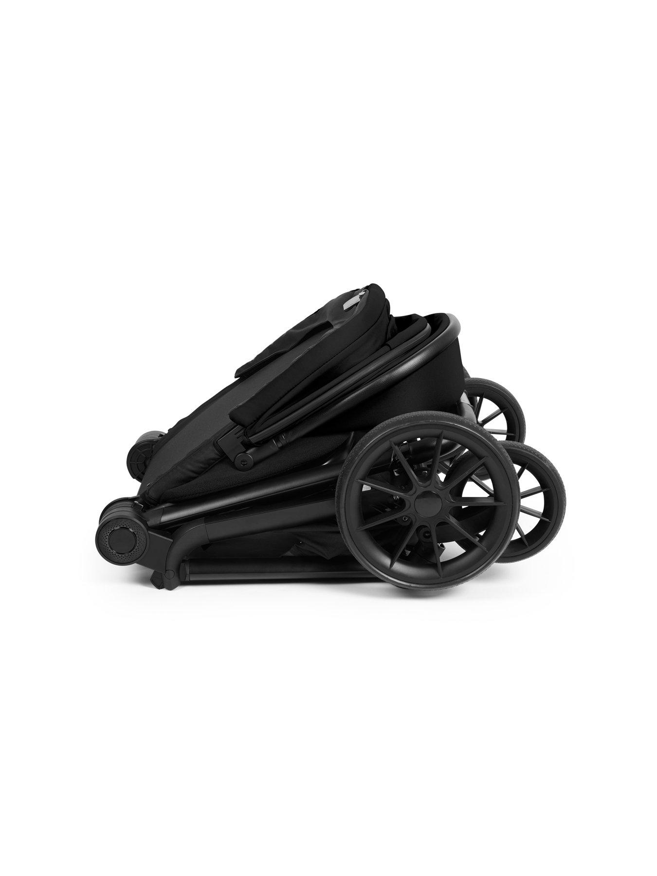 Image 6 of 6 of Ickle Bubba Altima 12 Piece Travel System with i-Size Nimbus Car Seat & Spin ISOFIX Base - All Black