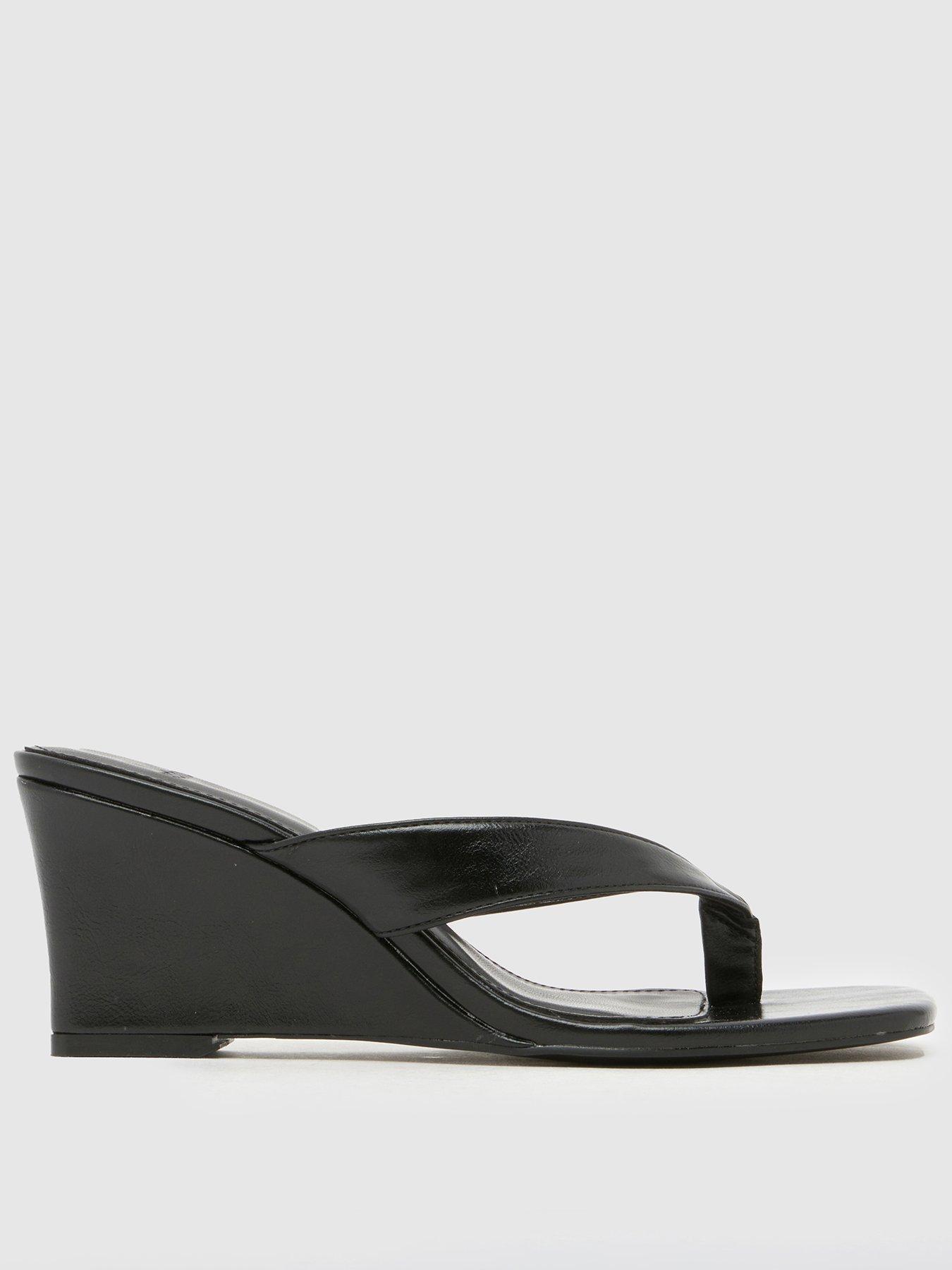 Schuh Solomon Wedge - Black