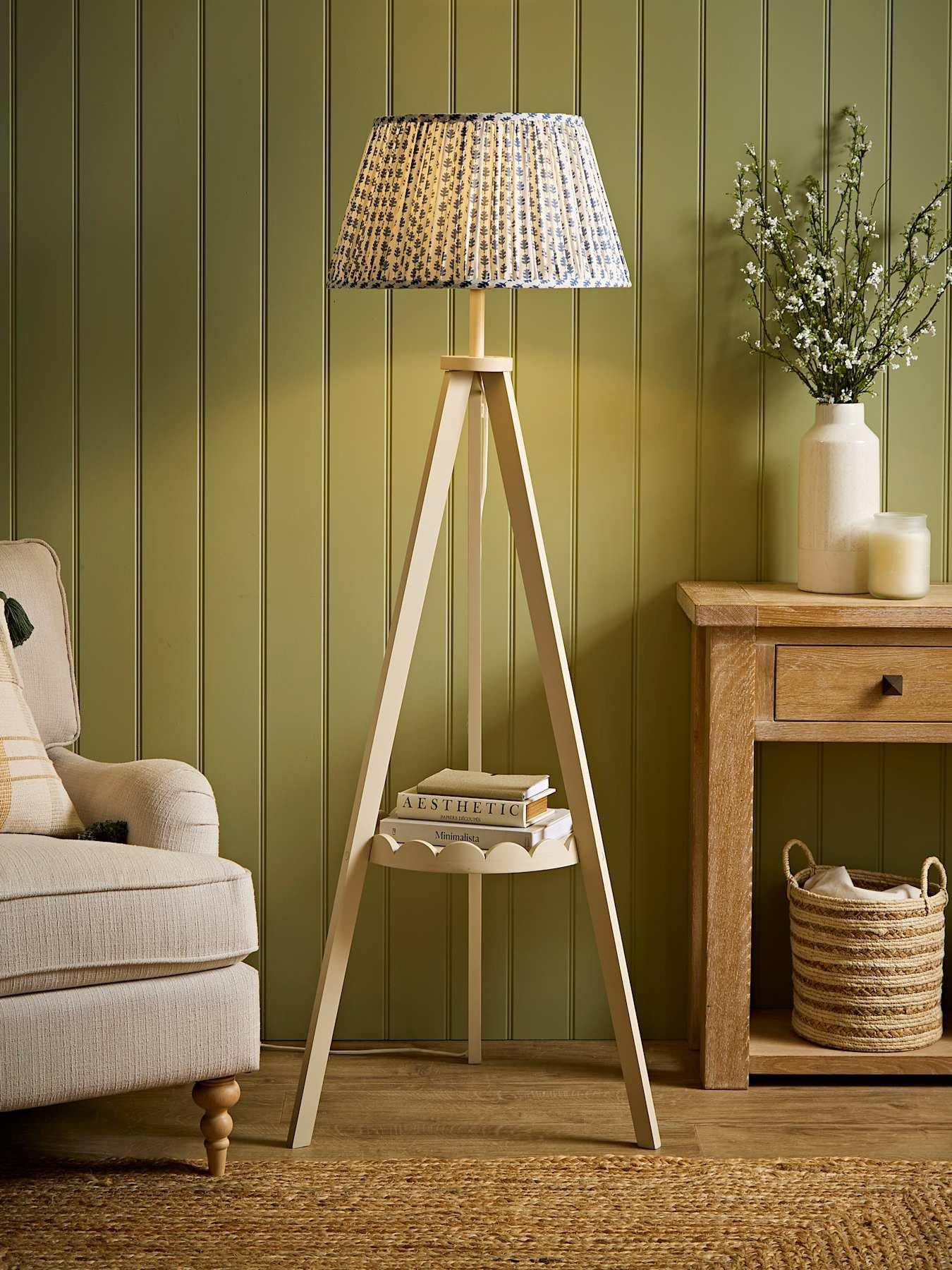 ValueLights Morrigan Cream Scallop Shelf Tripod Floor Lamp with Navy Ditsy Pleated Shade and Warm White Bulb