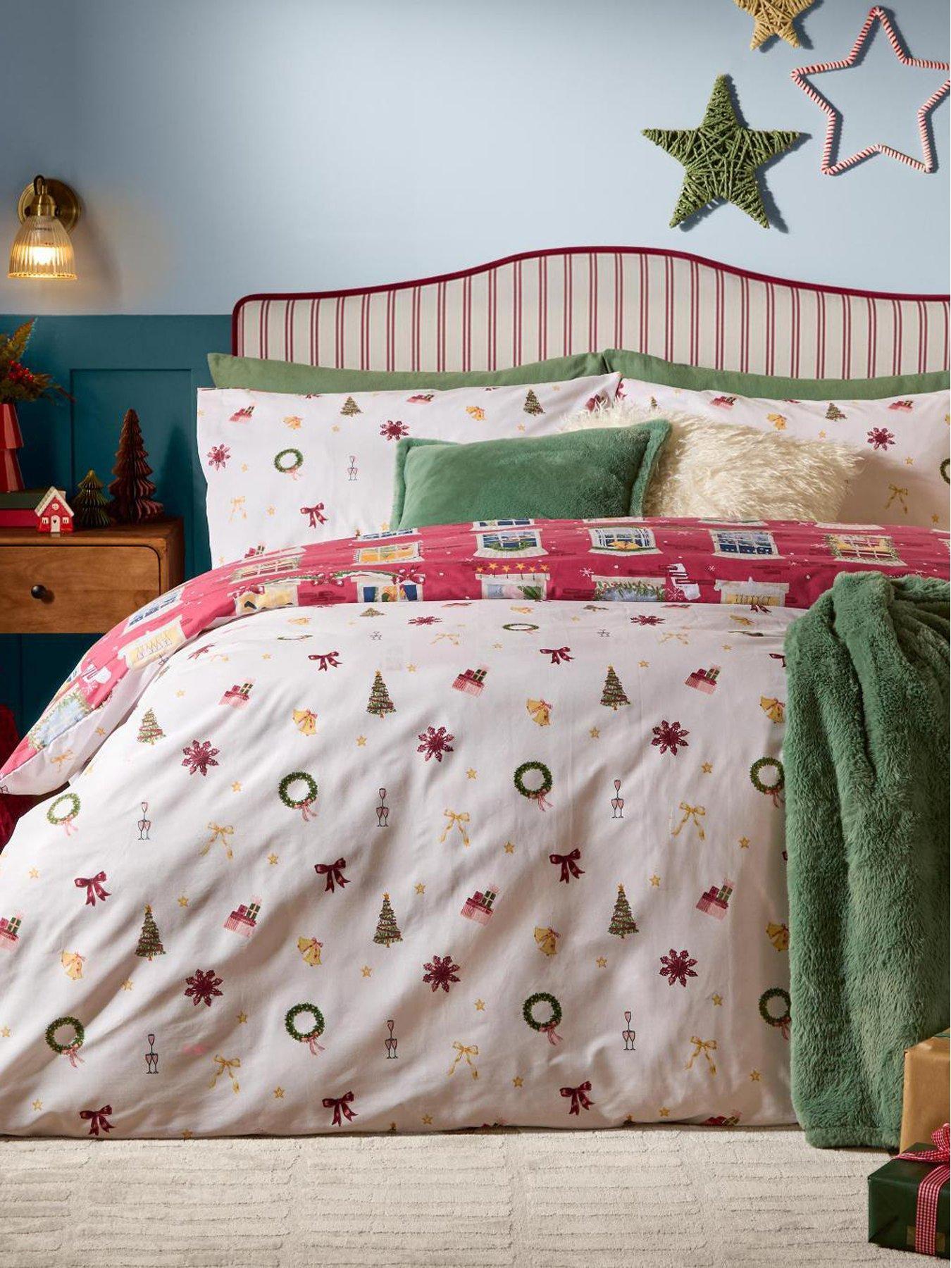 Image 3 of 4 of Furn Christmas Eve Duvet Set Cranberry