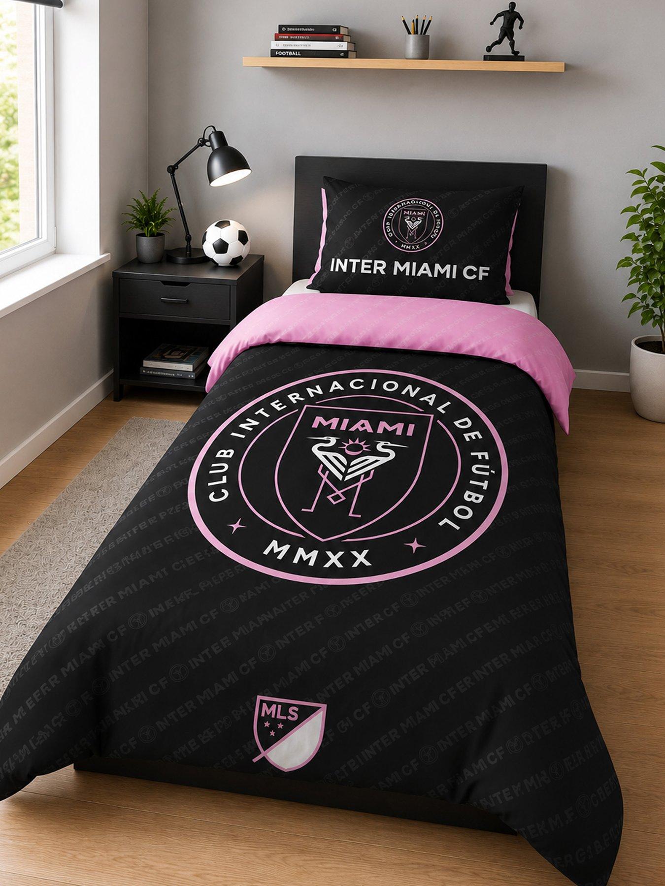 Image 1 of 7 of Football Inter Miami Football Duvet Set
