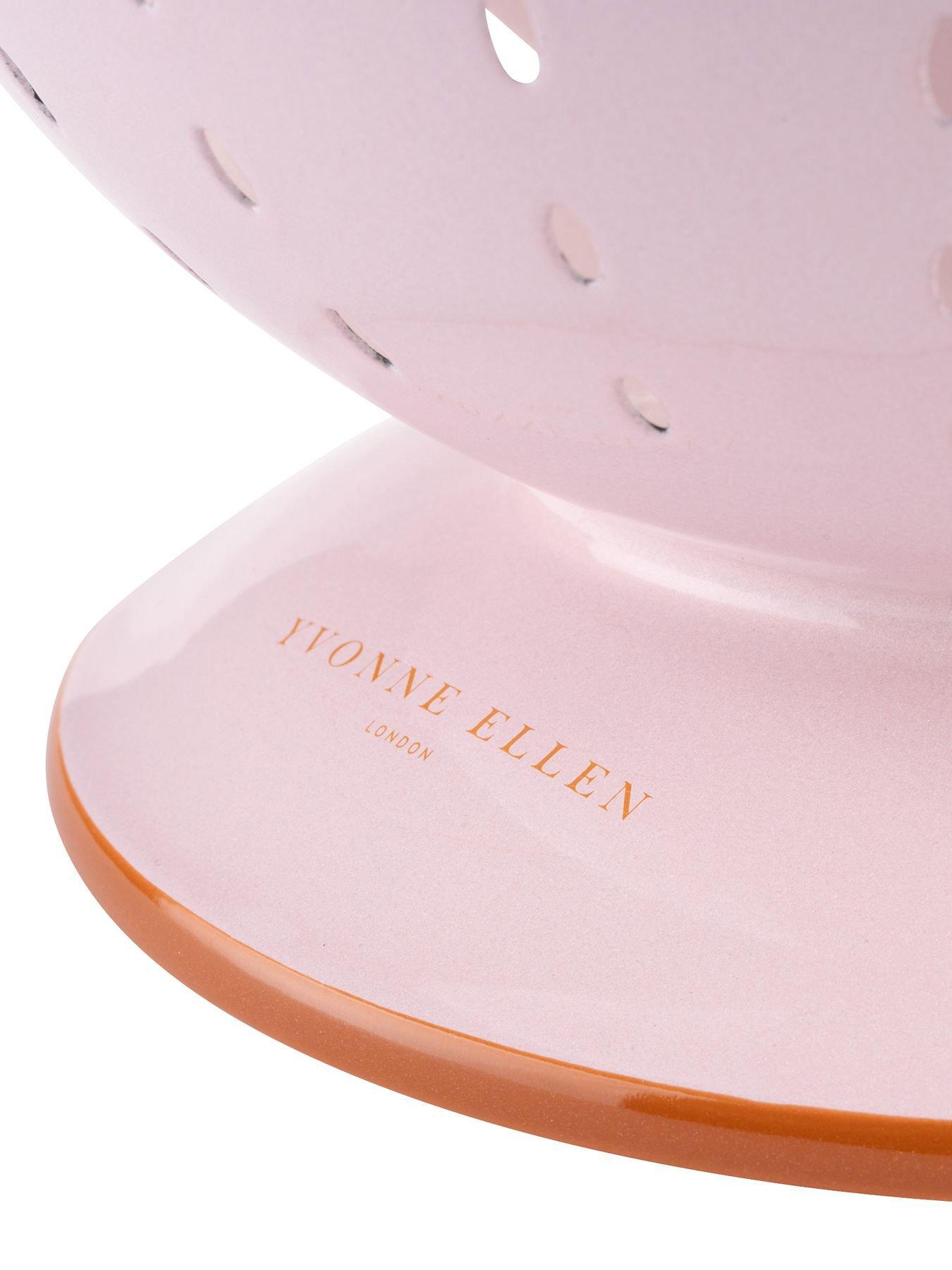 Image 4 of 6 of Yvonne Ellen Colander